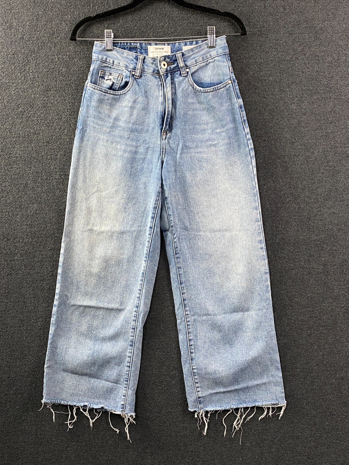 Product photograph [circular:75e2c288a0072124]