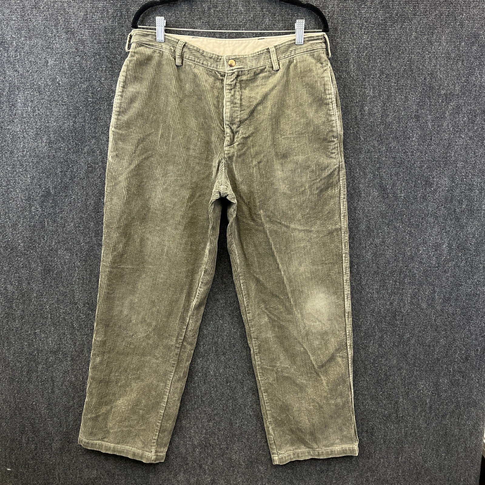 Product photograph [circular:9f3b3a7156602a43]
