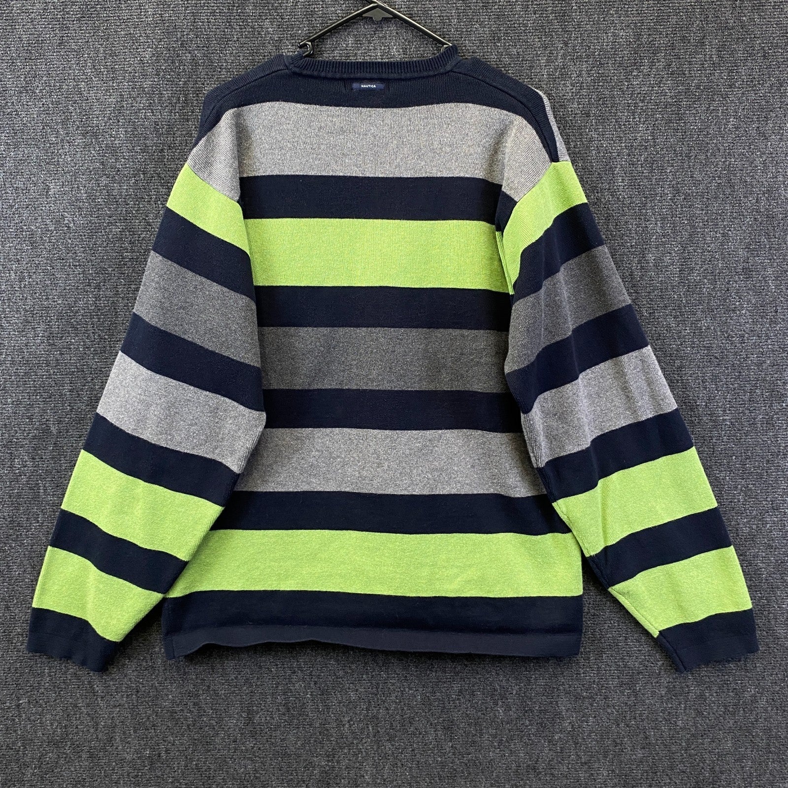 Product photograph [circular:40d8654cdd31ae43]