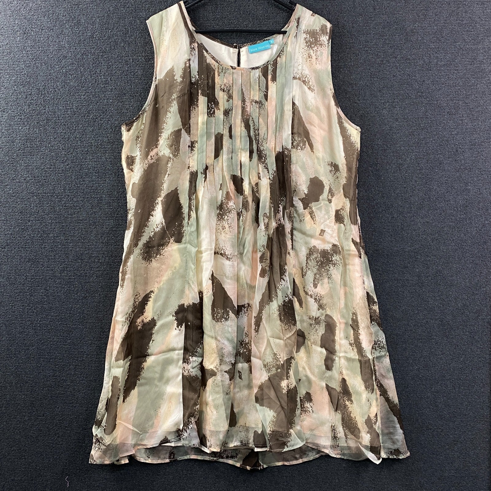 Product photograph [circular:12f4be7d45384425]