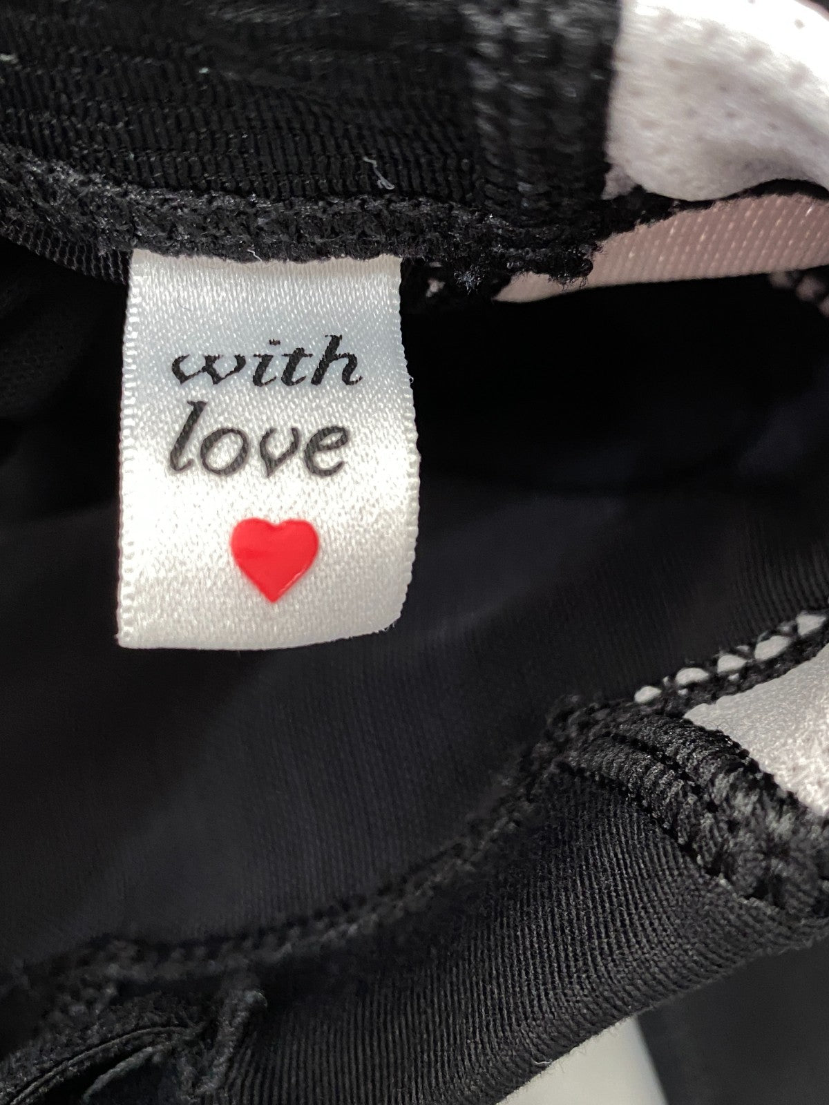 Product photograph [circular:feb7508c4aa7c3b9]