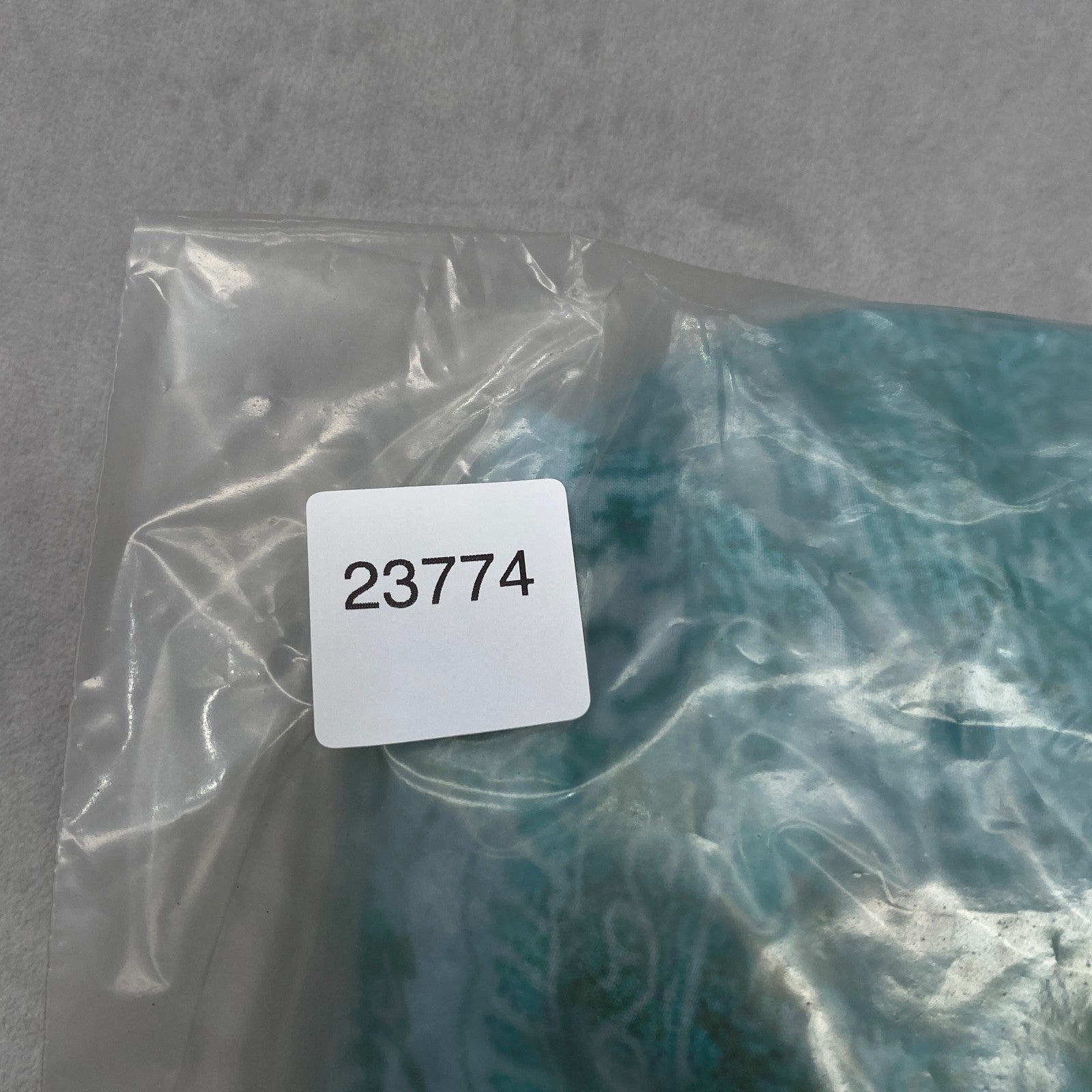Product photograph [circular:2426b43eef70f175]