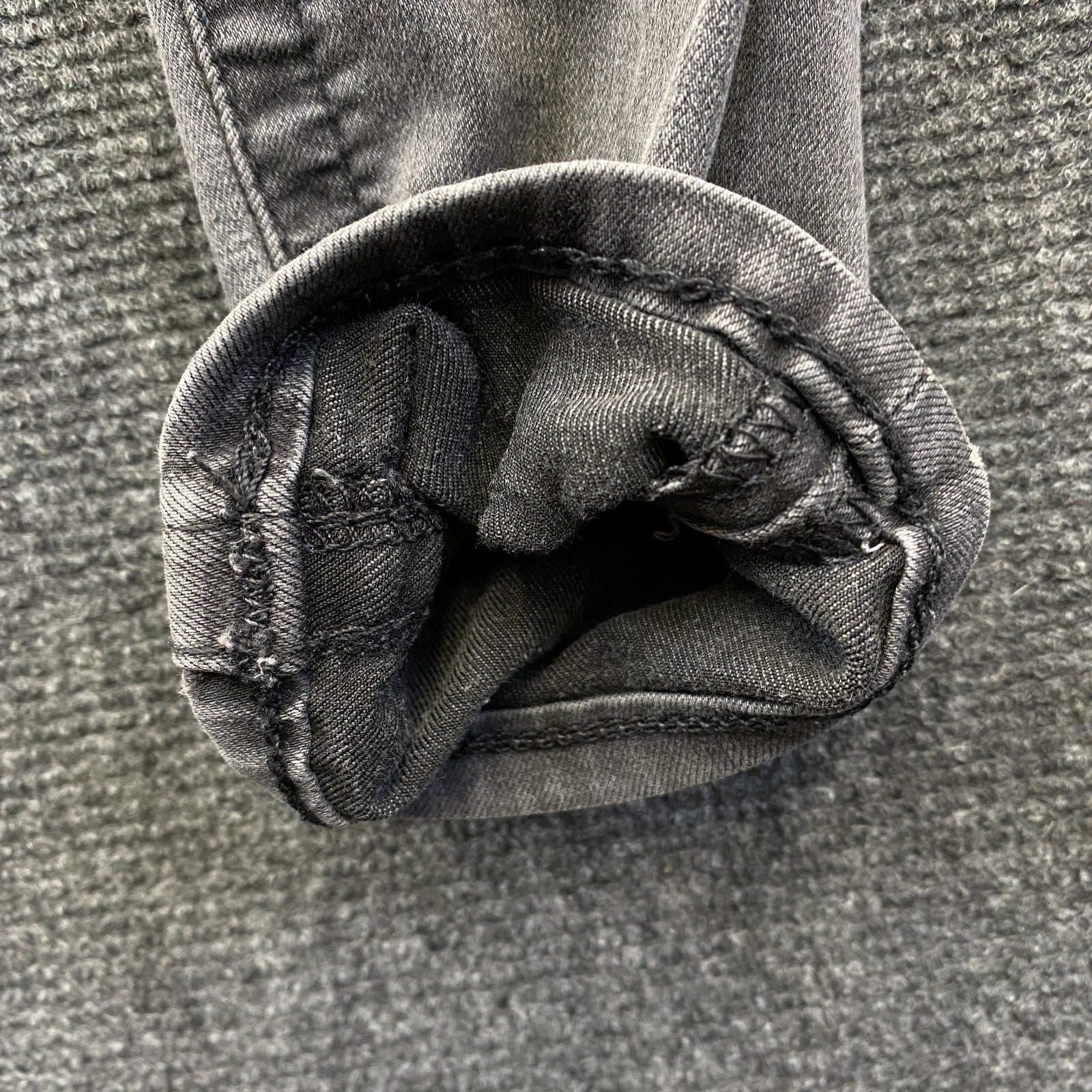 Product photograph [circular:6a0c37e742519adb]