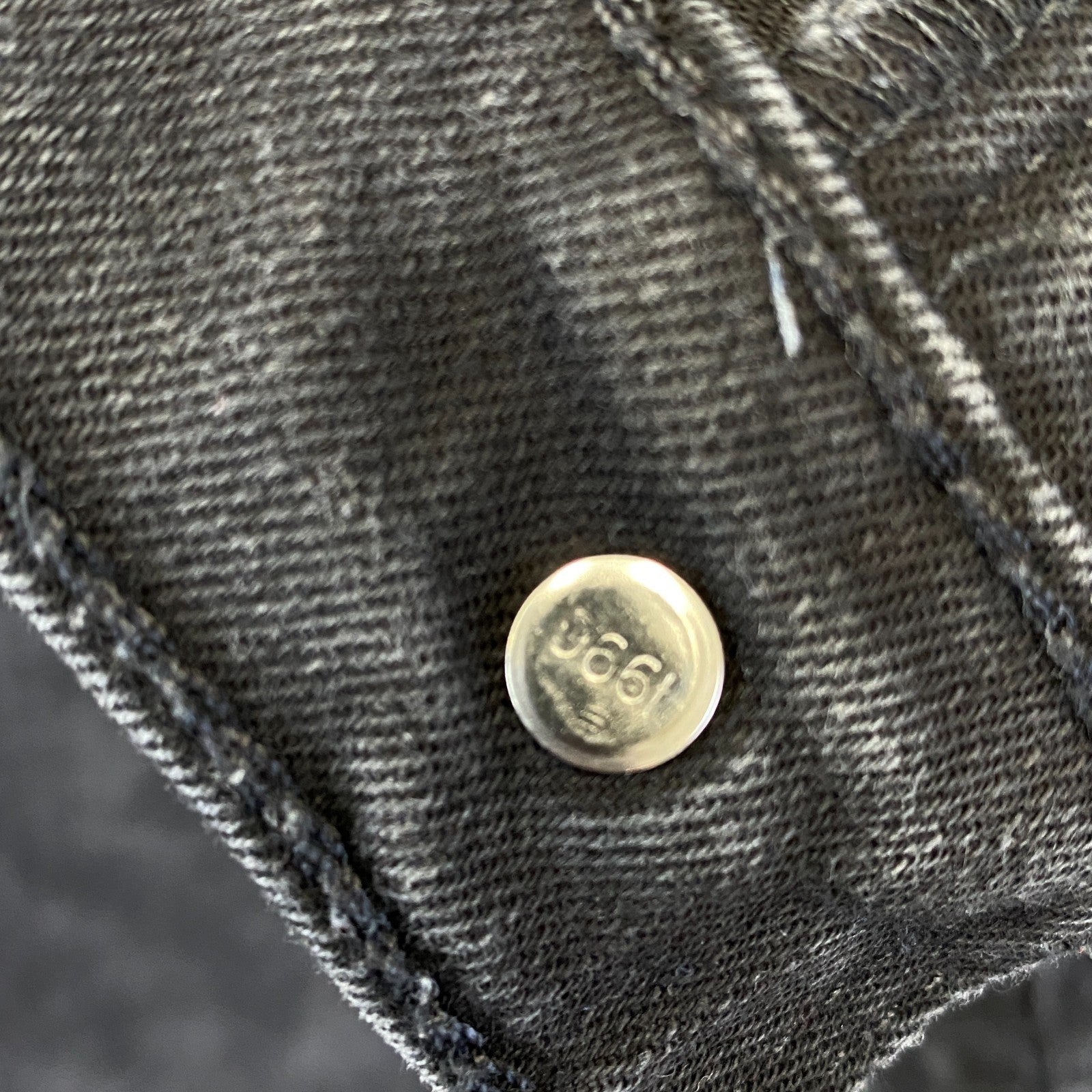Product photograph [circular:f58930aa9d8819a9]