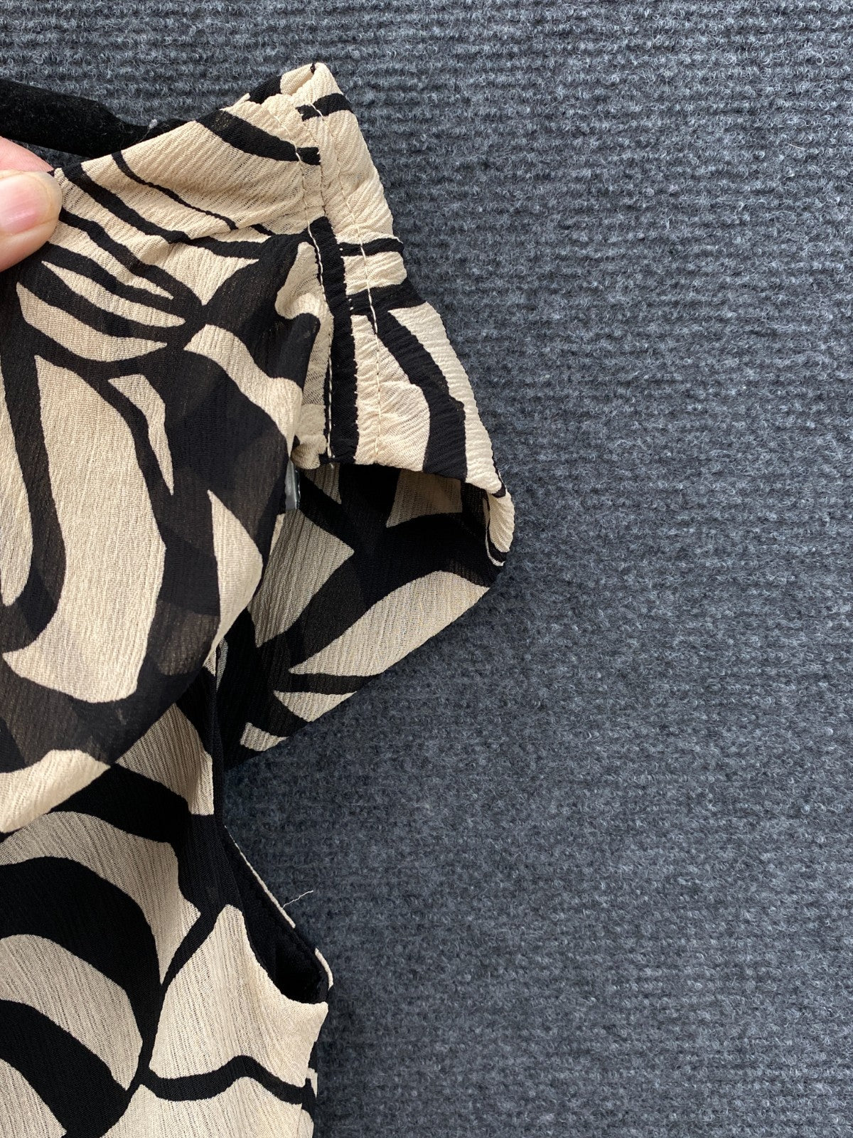 Product photograph [circular:e0abf2c504137105]