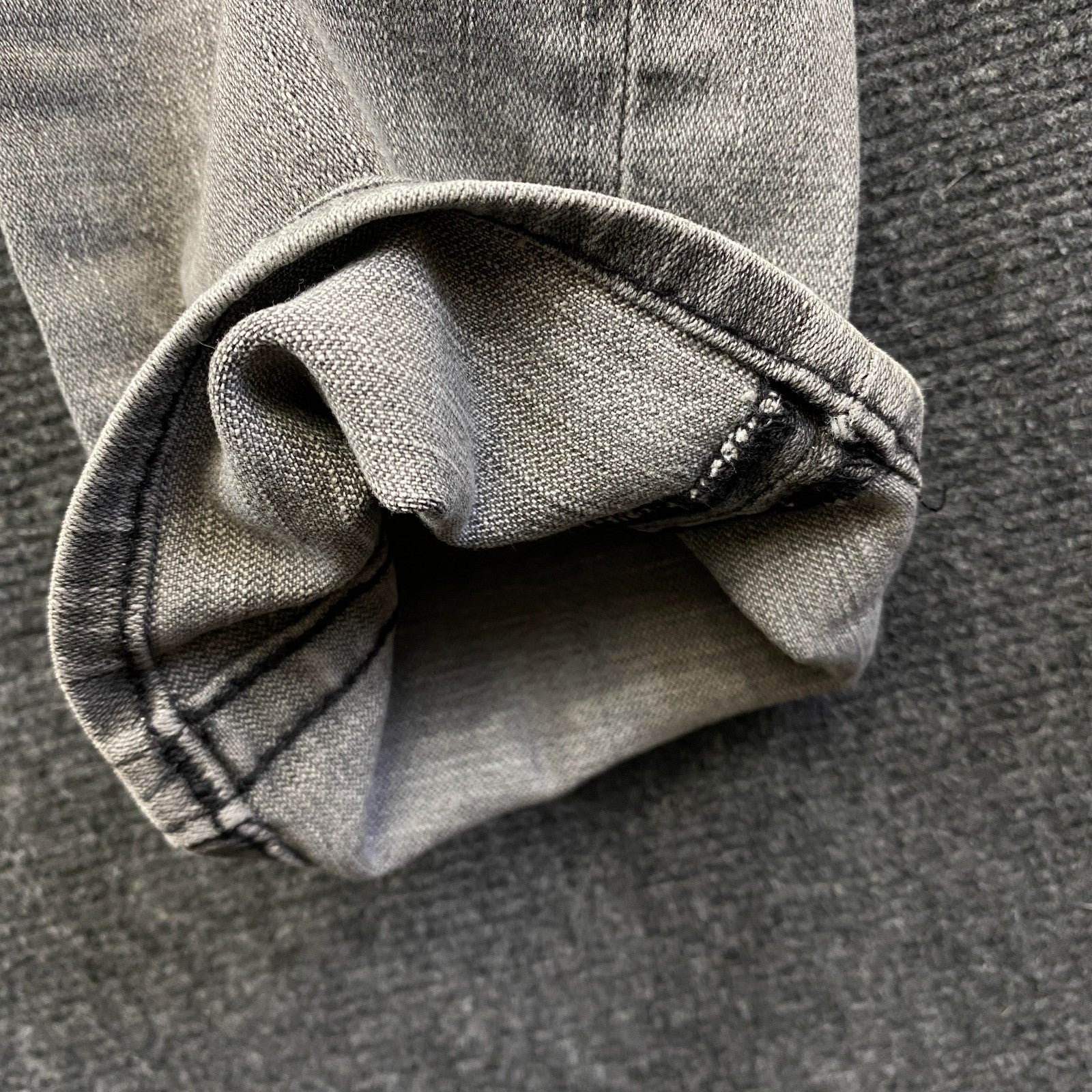 Product photograph [circular:47e154db8f7efa1b]