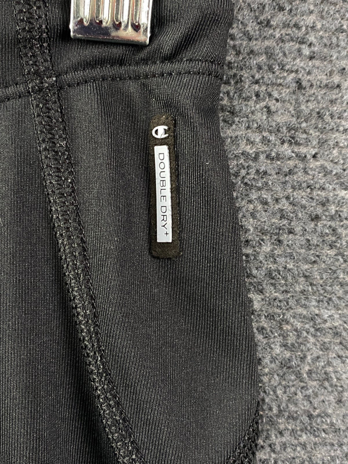 Product photograph [circular:dd4f76eb9859db85]