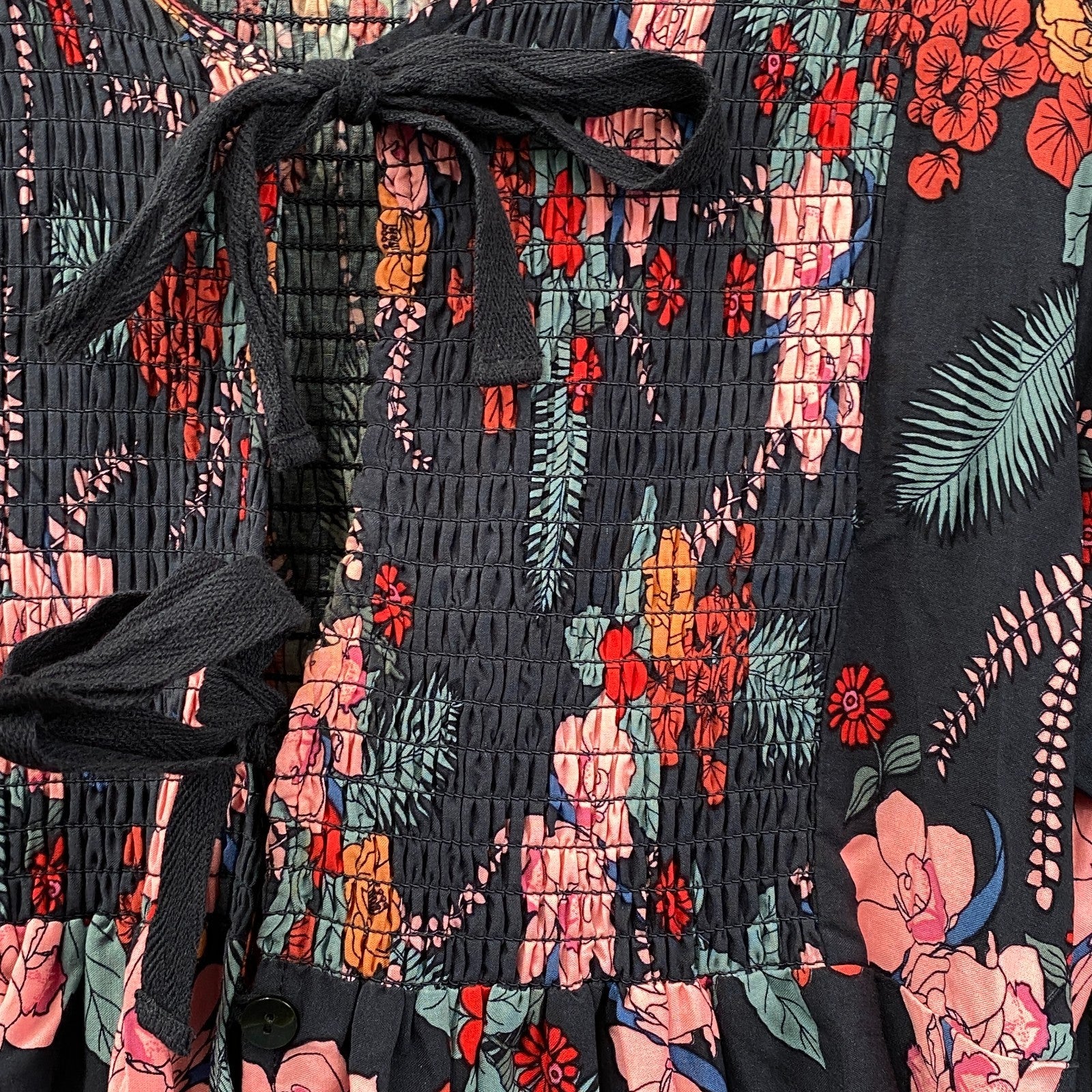 Product photograph [circular:9cae41394f1136f4]