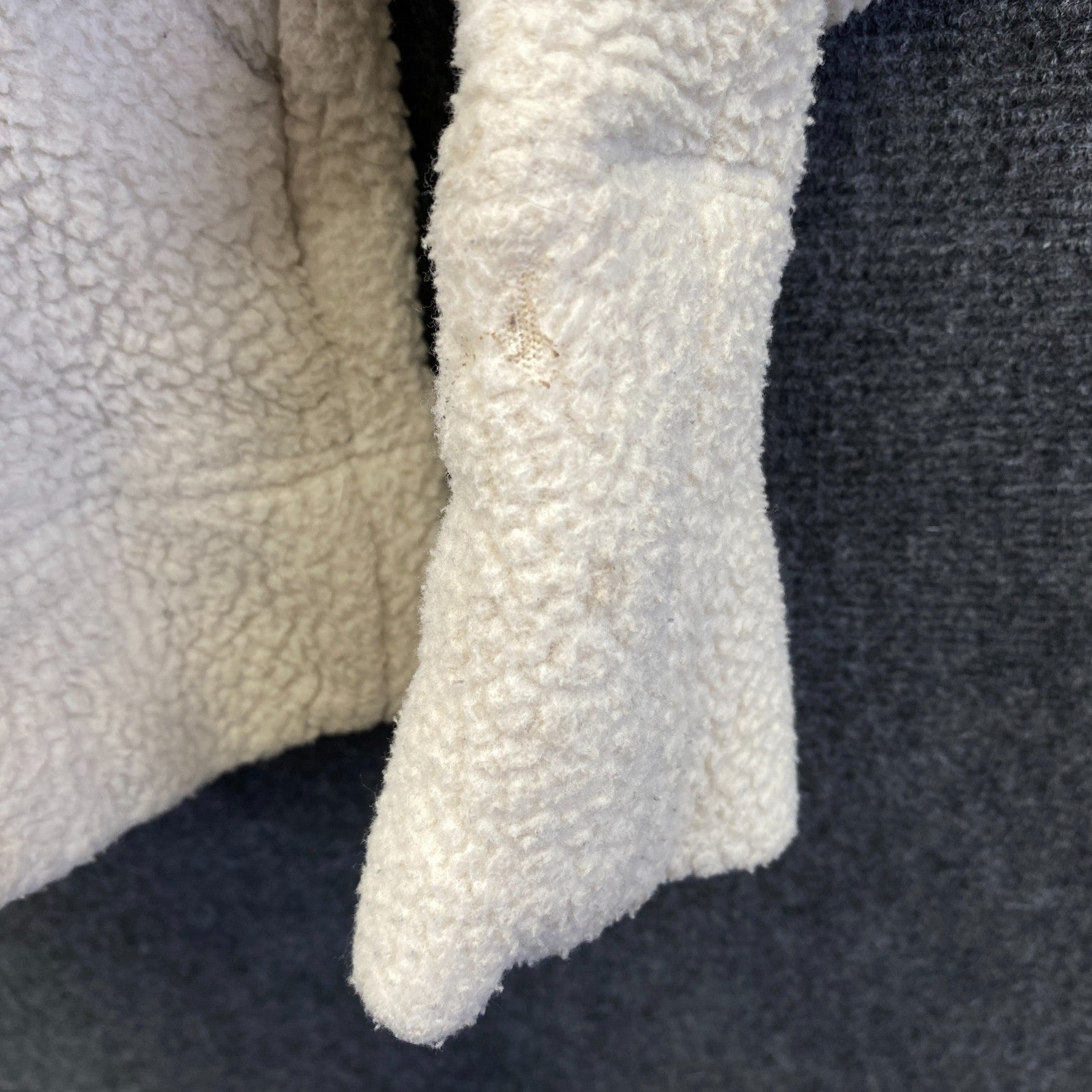 Product photograph [circular:b3f44aa13f212cce]