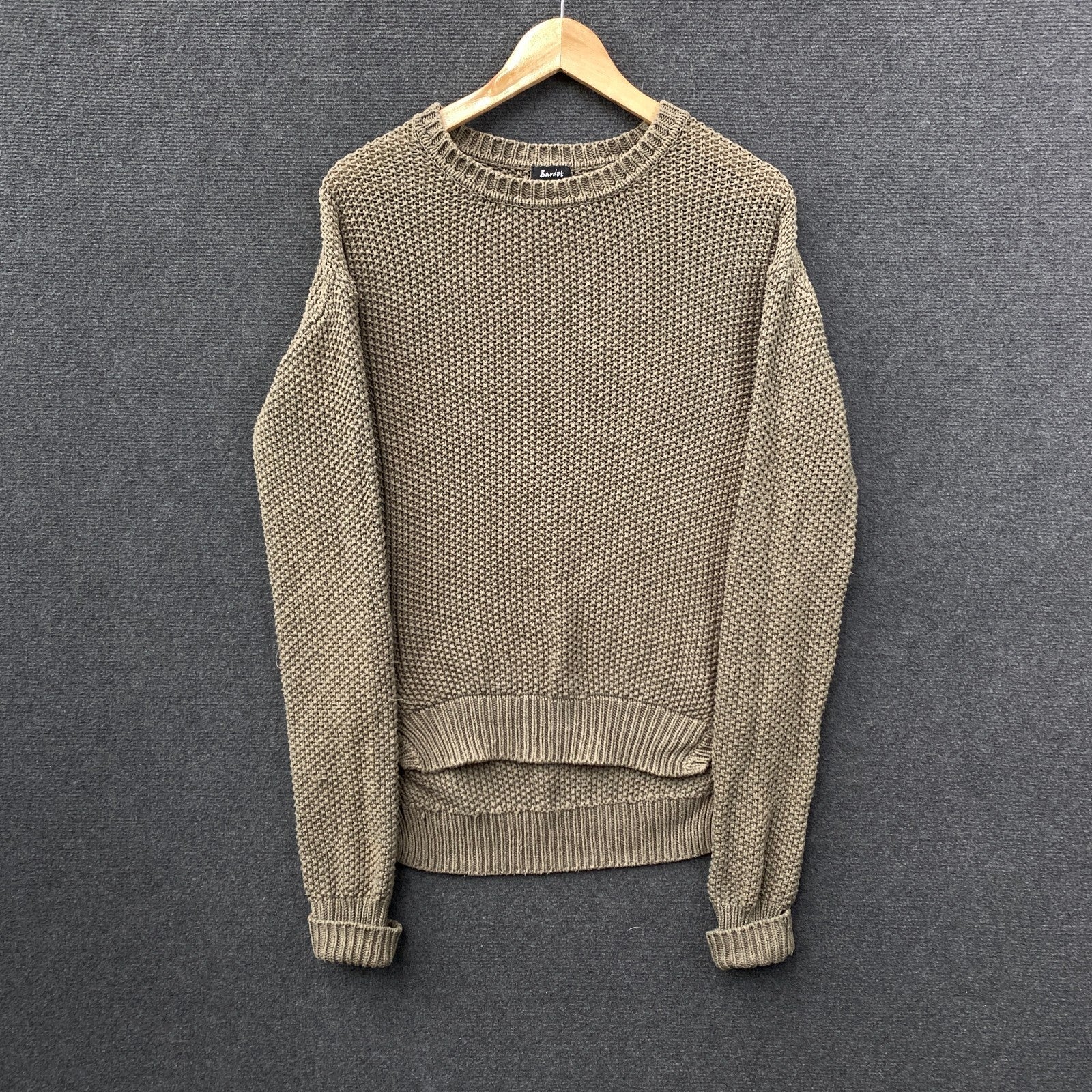 Product photograph [circular:e9e00da2fad19a2d]