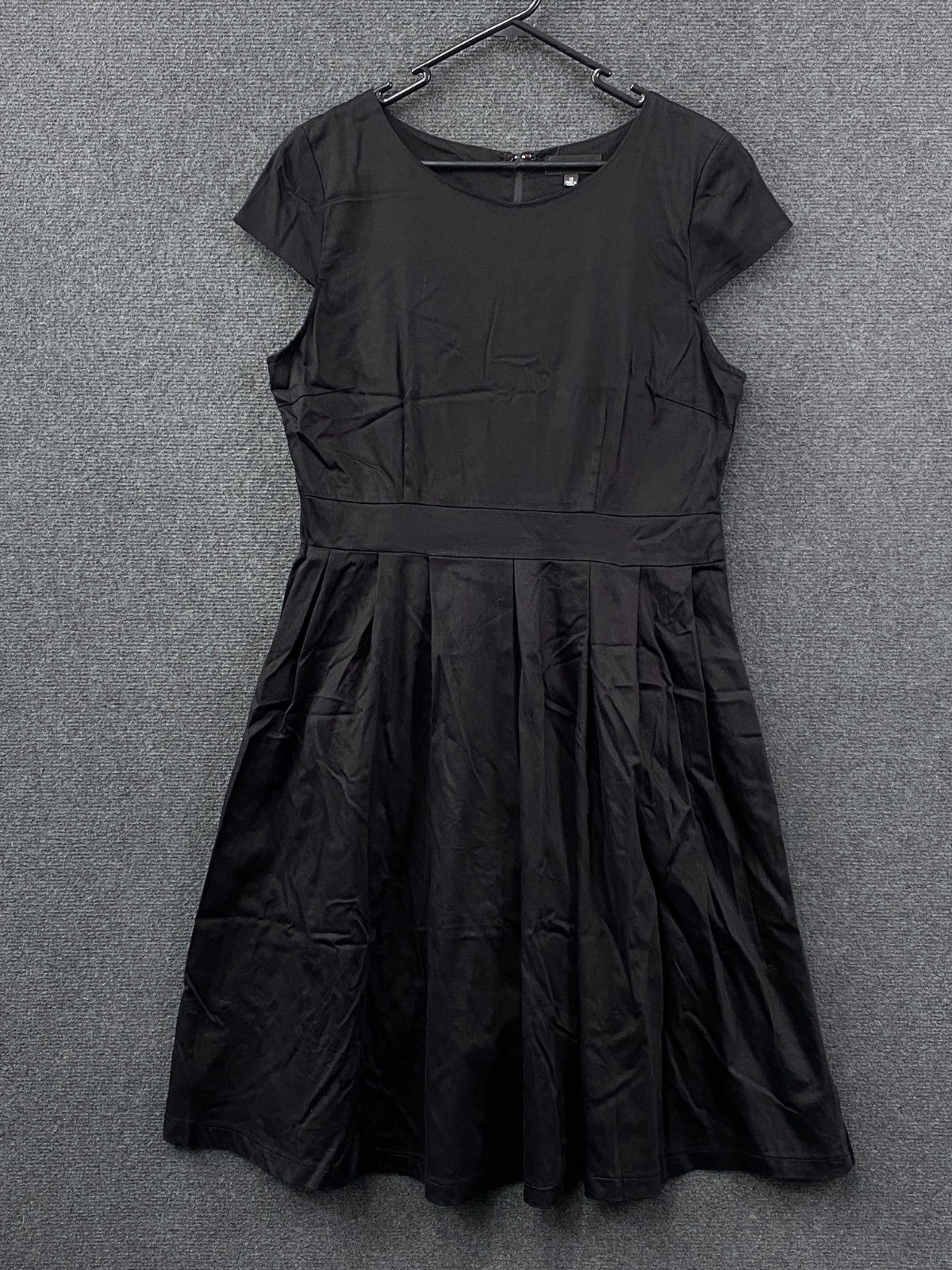 Product photograph [circular:a69c497fd3d089db]