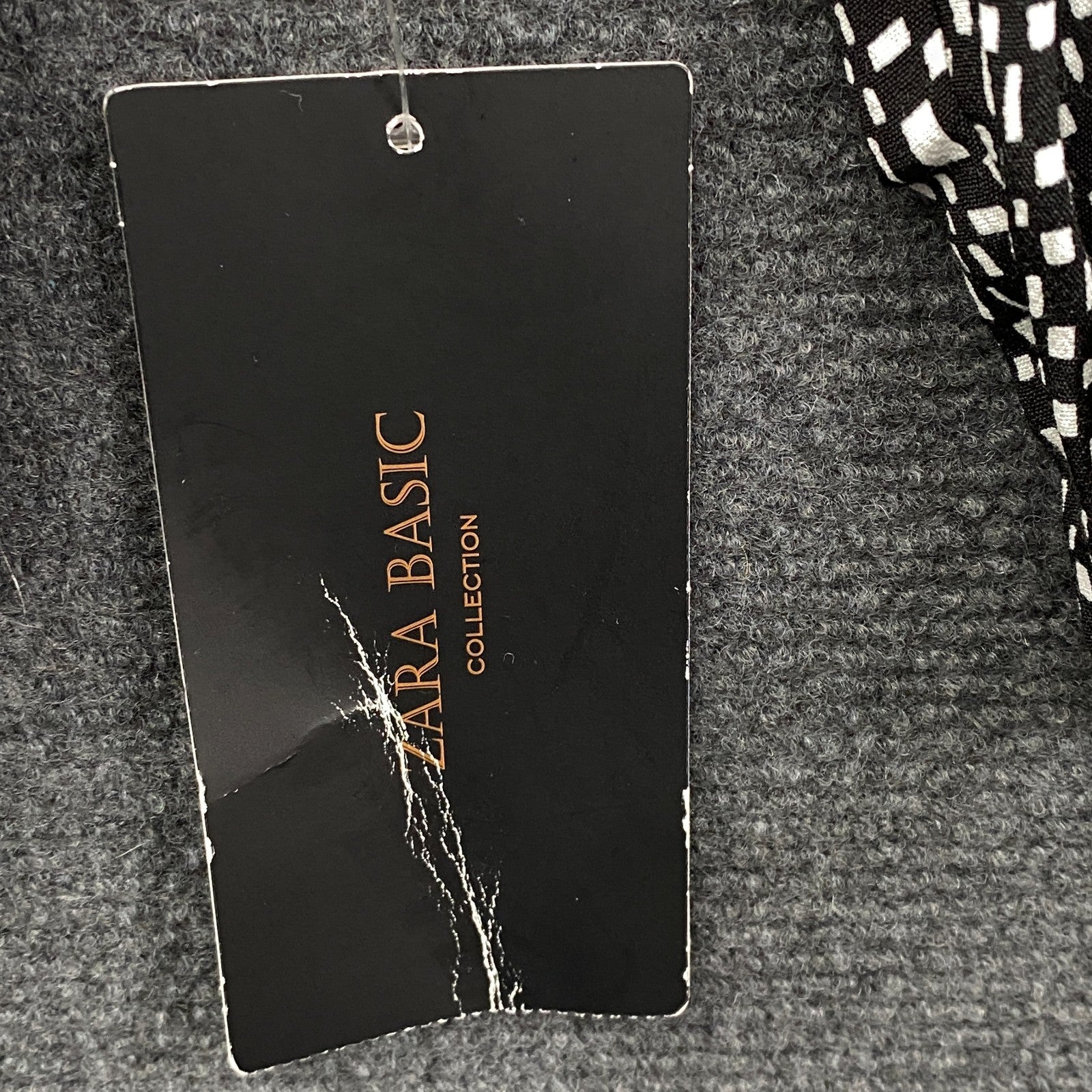 Product photograph [circular:009855fb1a1d427b]