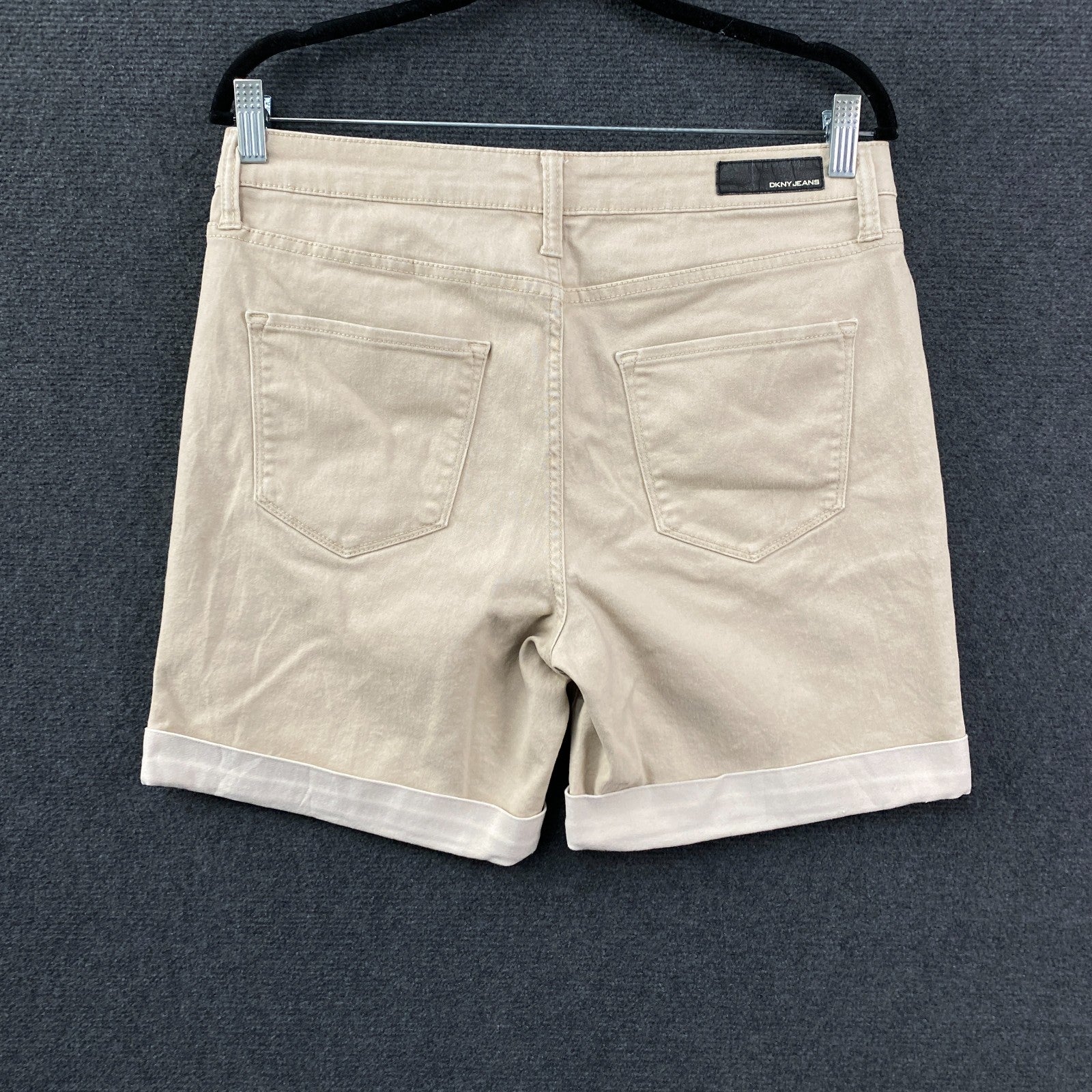 Product photograph [circular:fe1738c42f889a19]