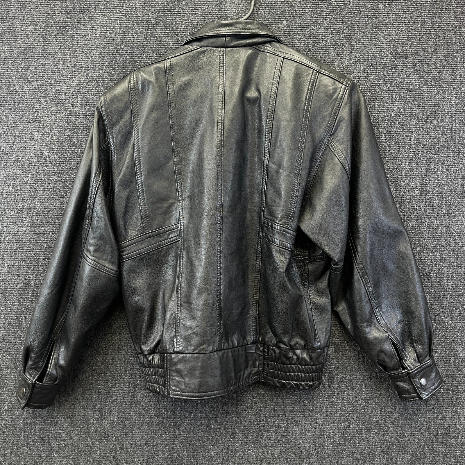 Product photograph [circular:f91fbbe6f182ee90]