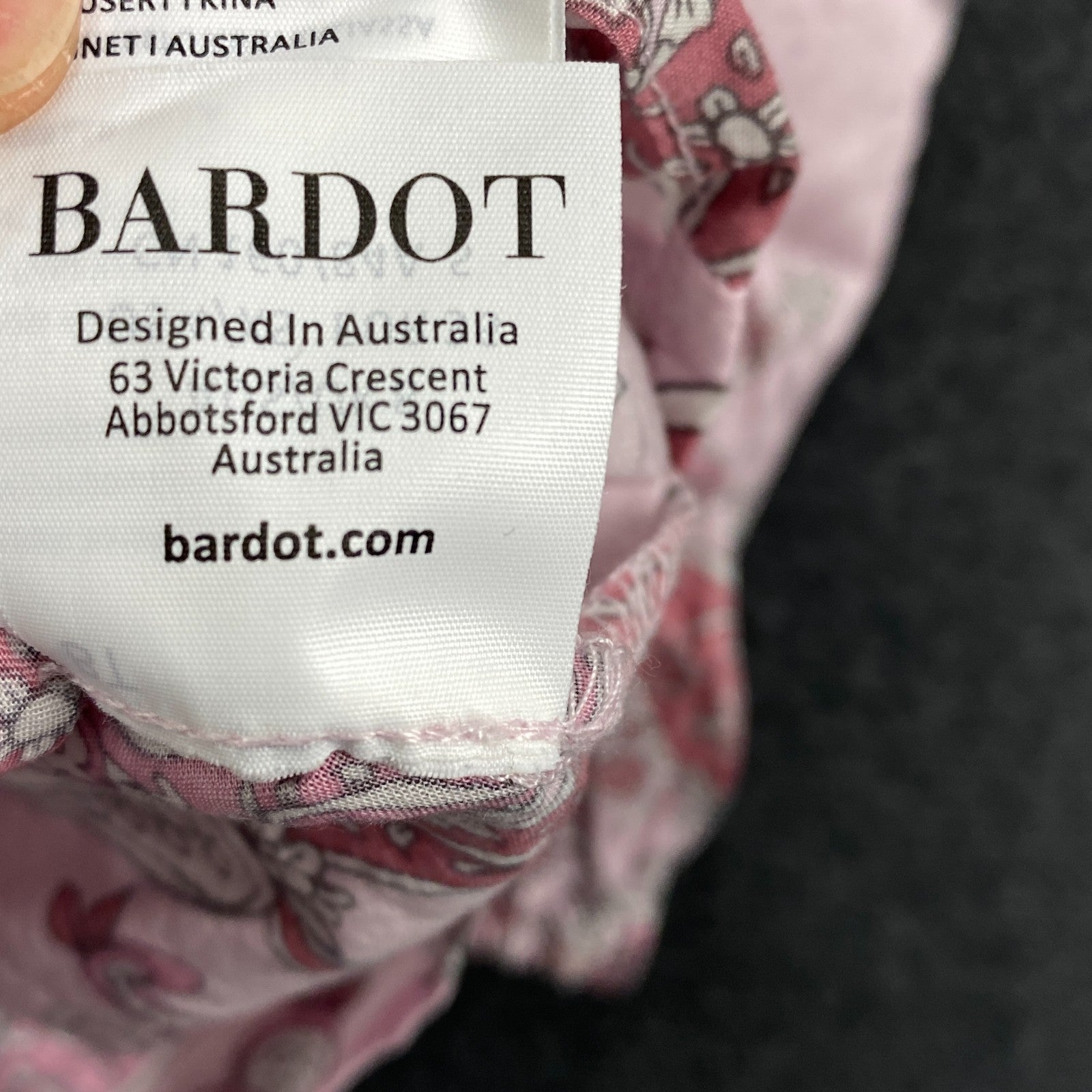 Product photograph [circular:d75dcf302cff3775]