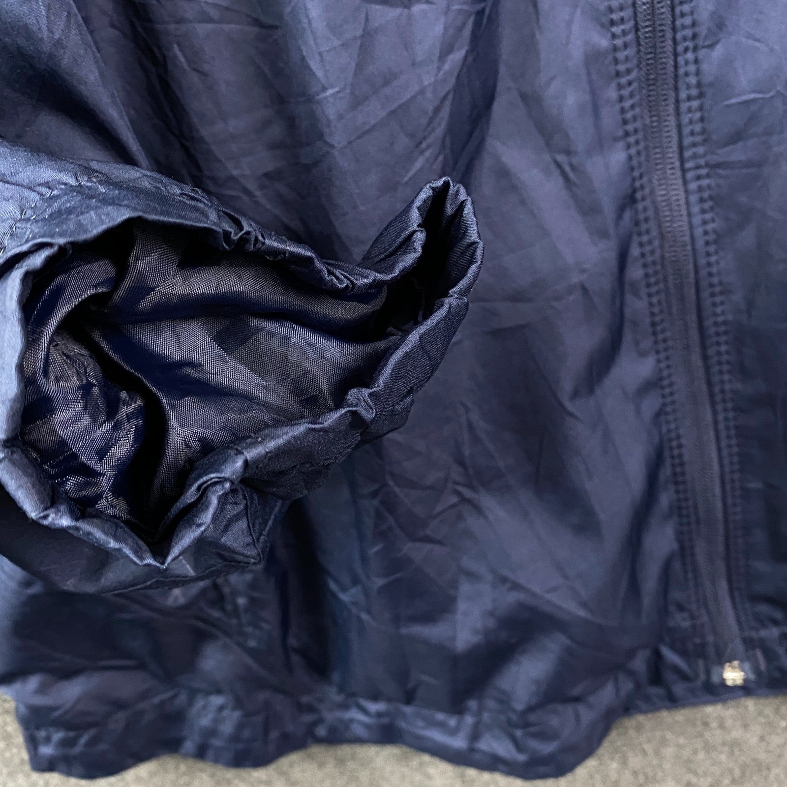 Product photograph [circular:90b38df75345ef15]