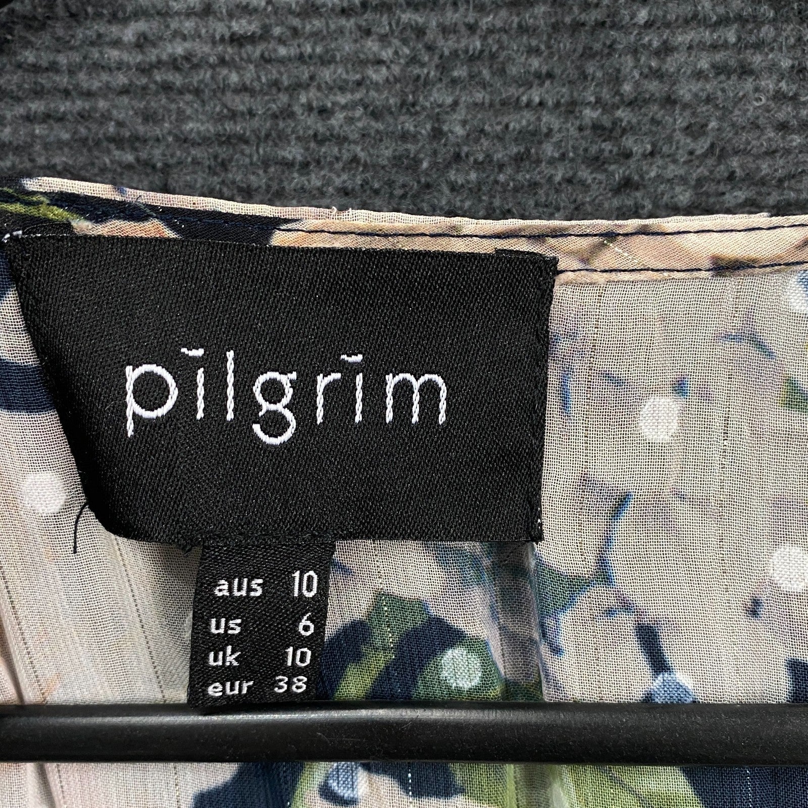 Product photograph [circular:95f1b569a4f8aa3b]