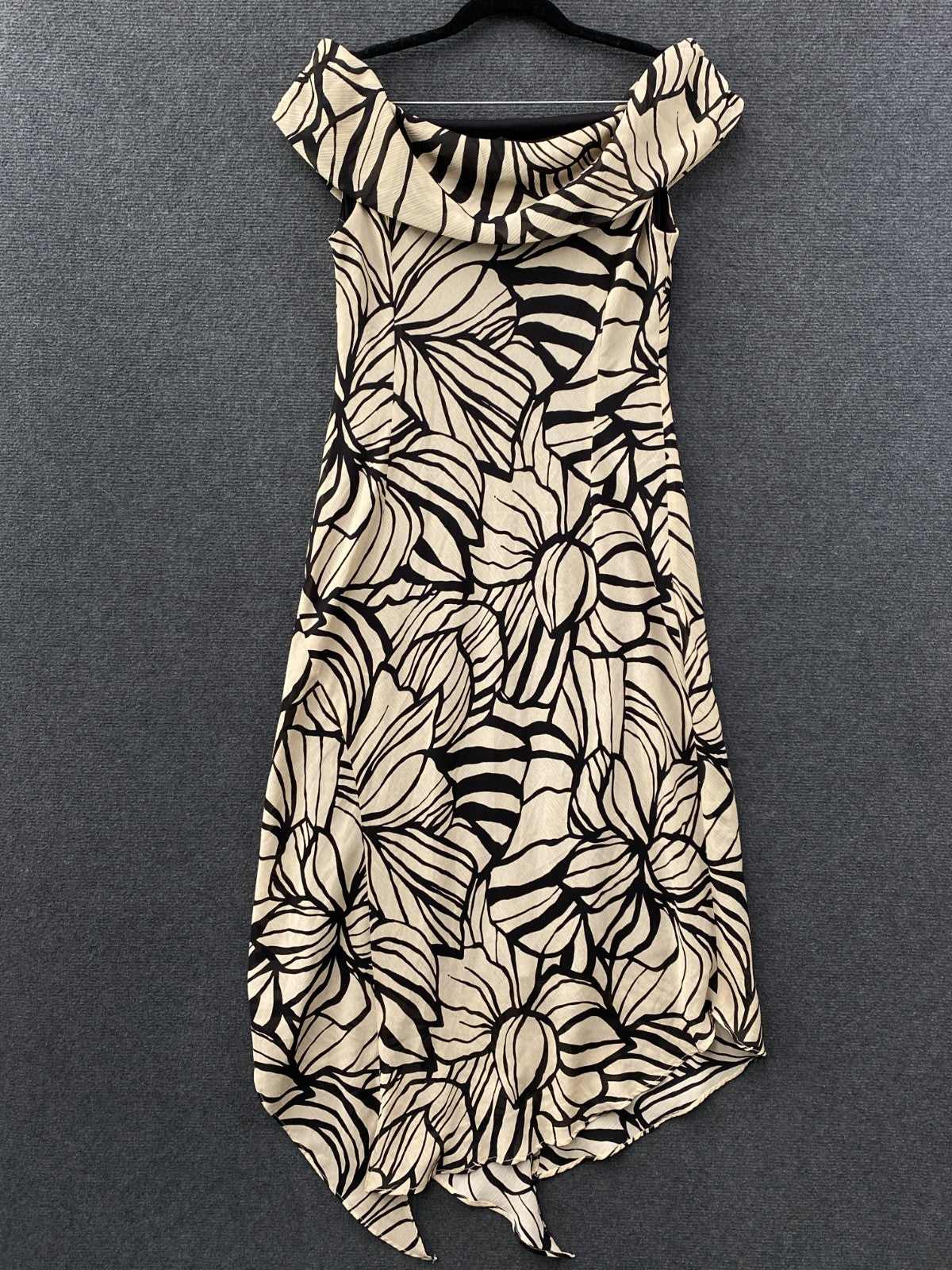 Product photograph [circular:a1889ac7a88ce293]