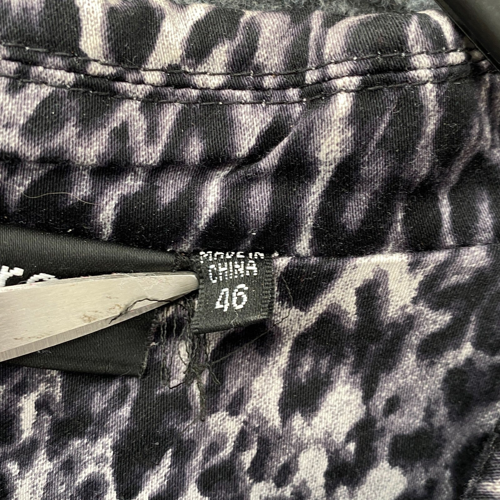 Product photograph [circular:a12d82a018abfeec]