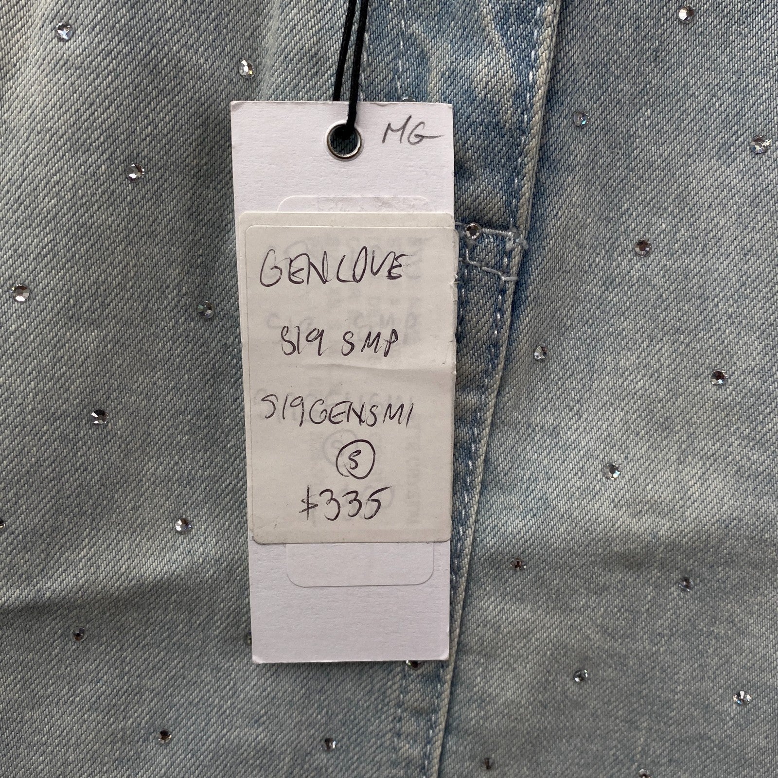 Product photograph [circular:3968335daac350d9]