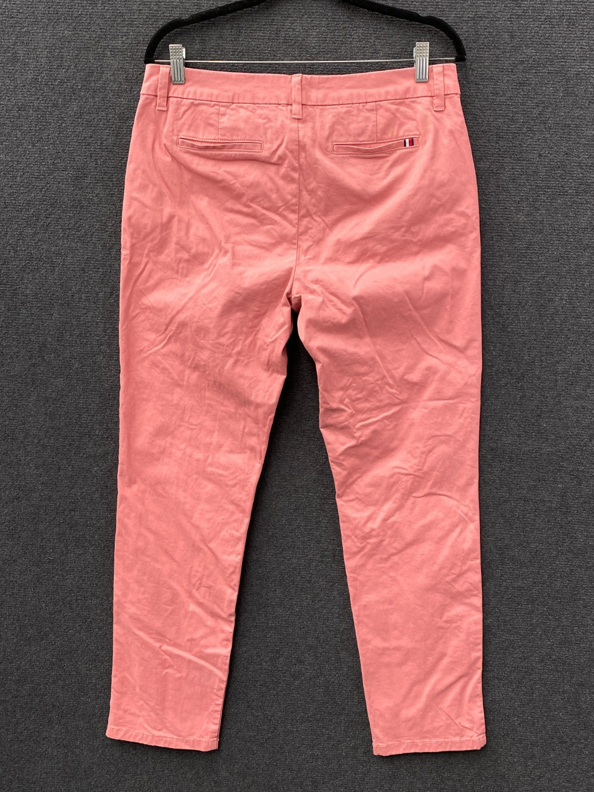 Product photograph [circular:e7b89f9e439d6386]