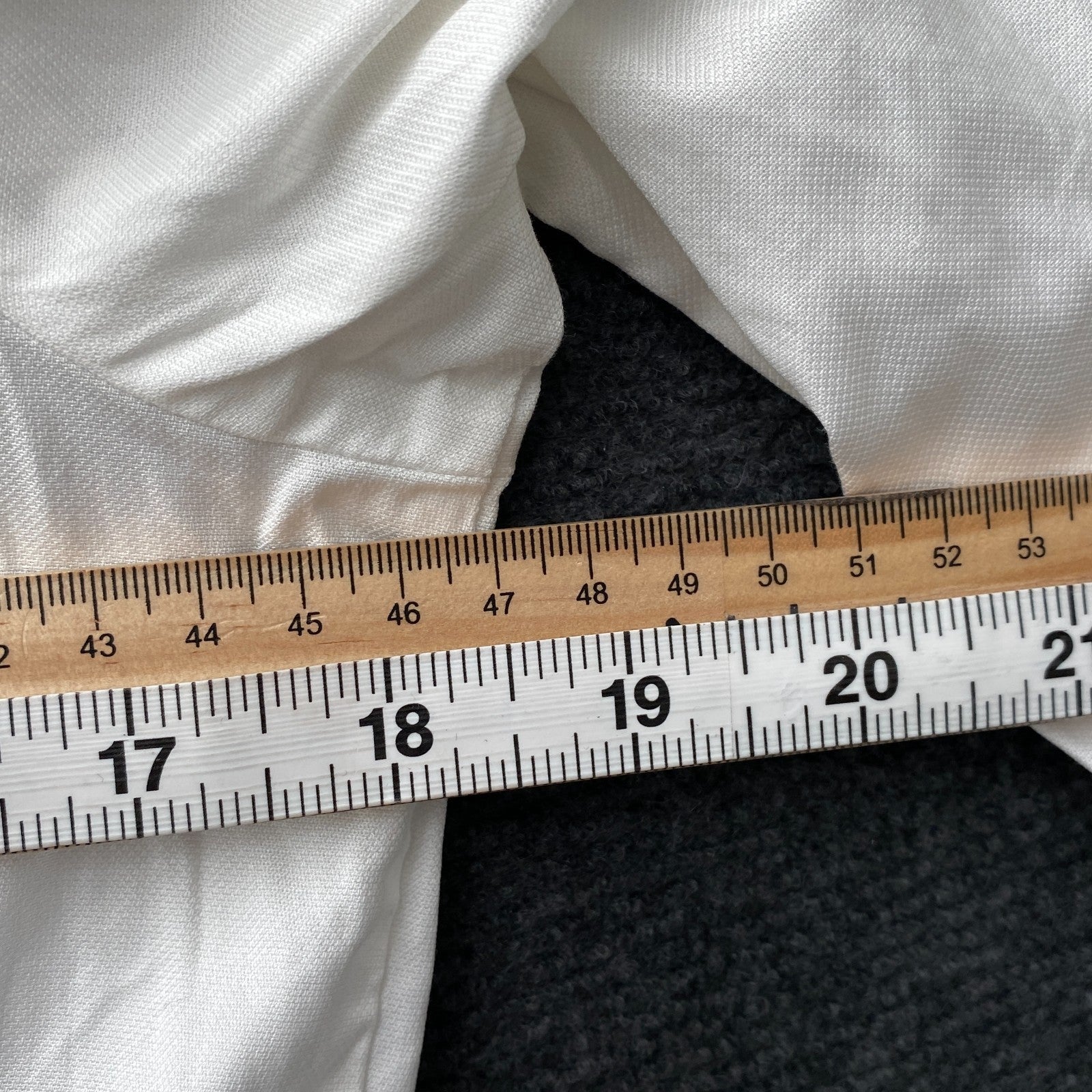 Product photograph [circular:7631a7a4e2c9322d]