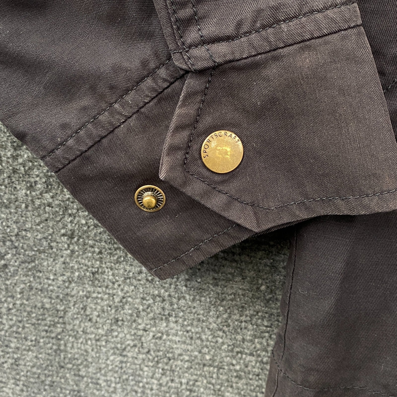 Product photograph [circular:6a9023443621cbc0]