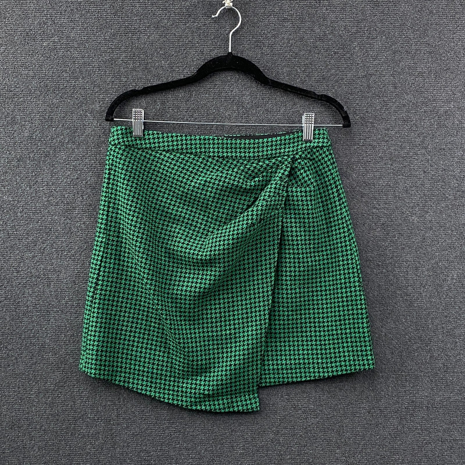 Product photograph [circular:ba294362fd78b741]