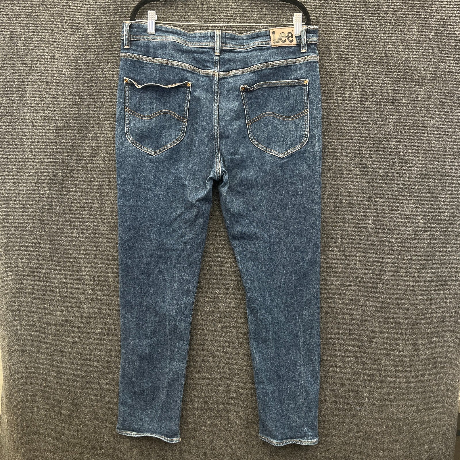 Product photograph [circular:d30bbf5689386ea6]