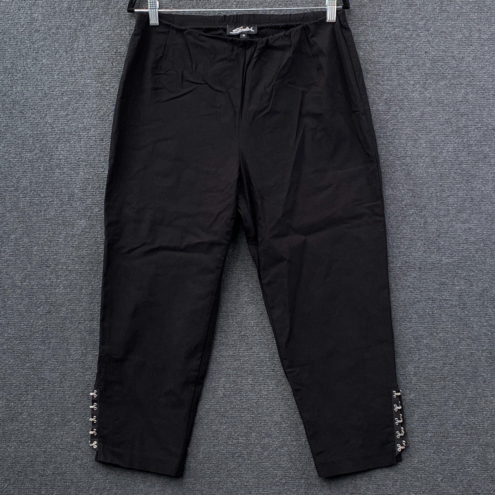 Product photograph [circular:fe54b8ddd5968d77]