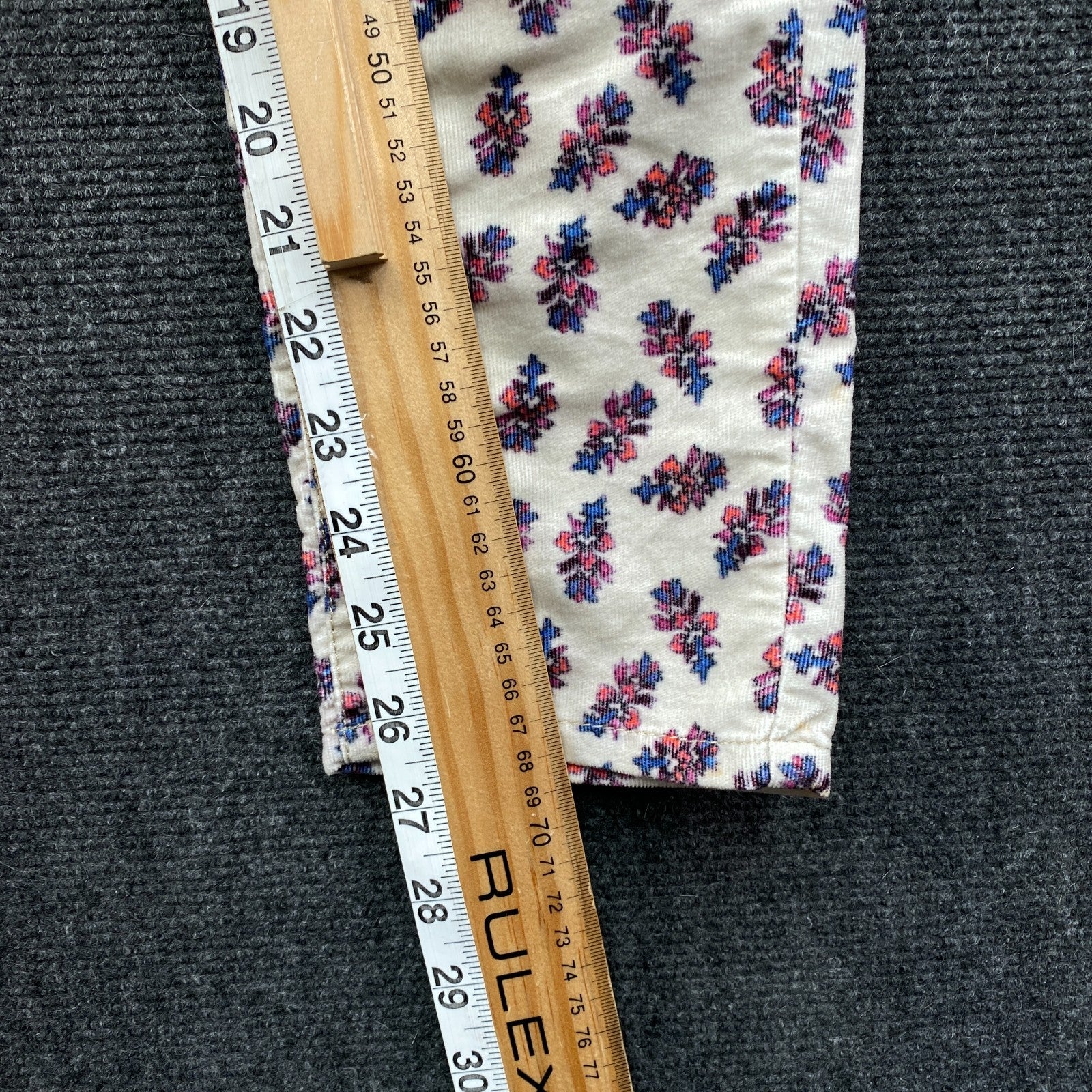 Product photograph [circular:98bfa7702a08ac29]