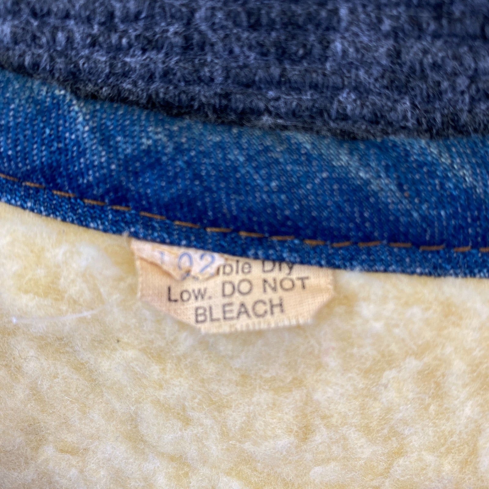 Product photograph [circular:4c28d0f449ca283c]