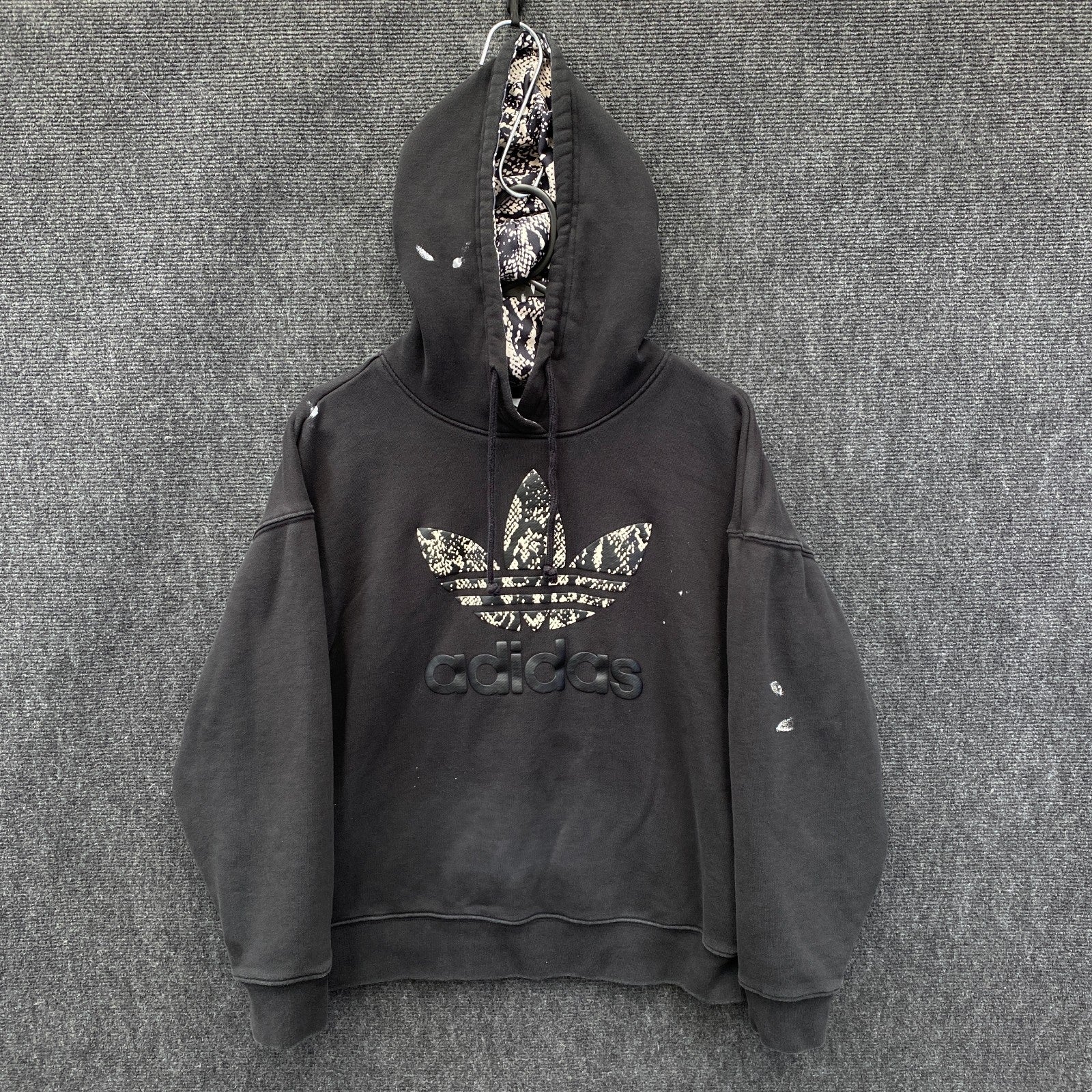 Product photograph [circular:2f475427f7bbe21e]
