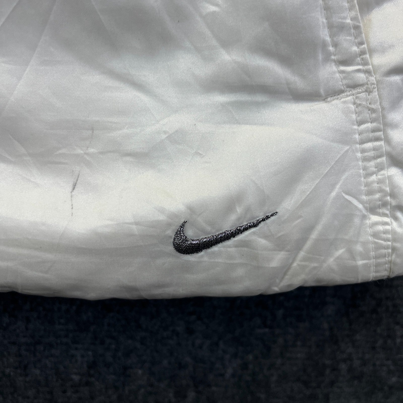 Product photograph [circular:e2f873f4660df2ca]