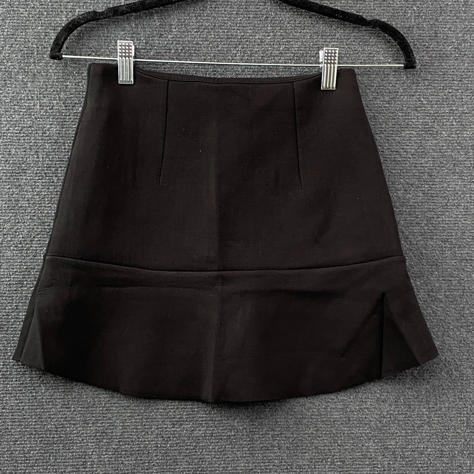 Product photograph [circular:9a98e48346ce6f33]