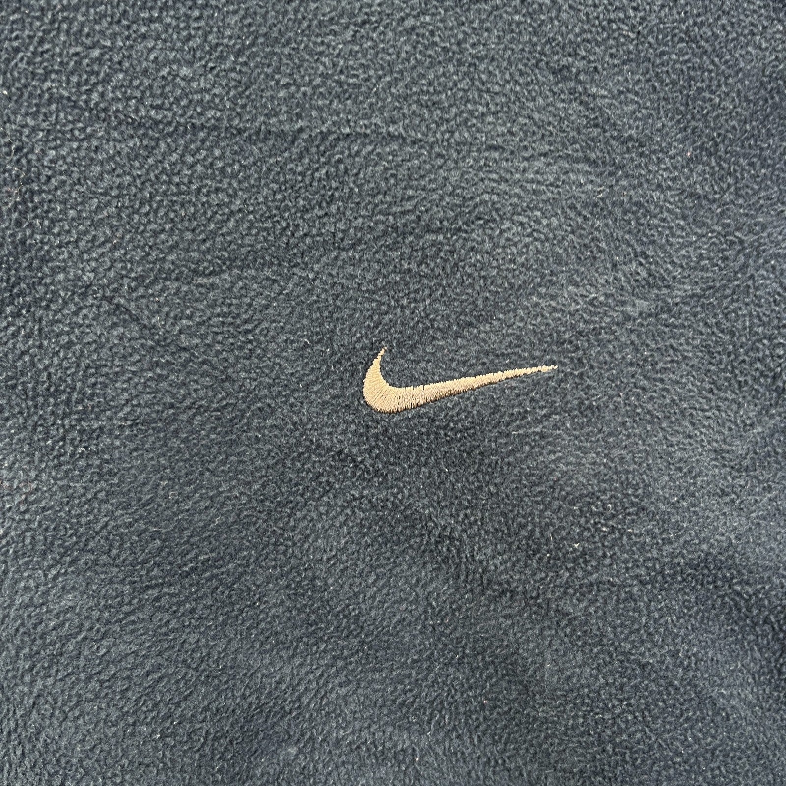 Product photograph [circular:9b363cc4251f02e2]