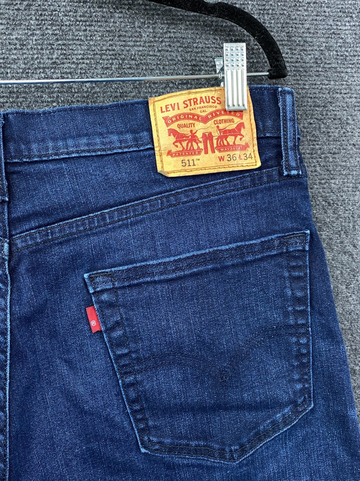 Product photograph [circular:337f3759bfe53f9b]