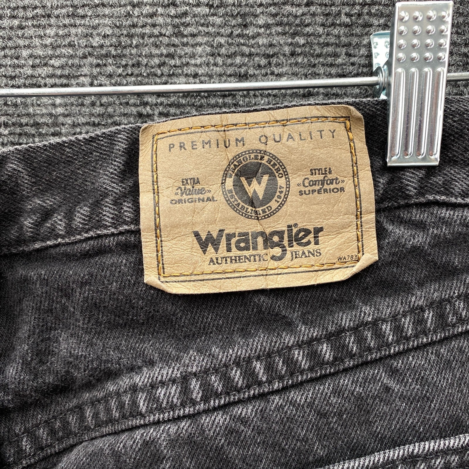Product photograph [circular:db50db96d102defe]