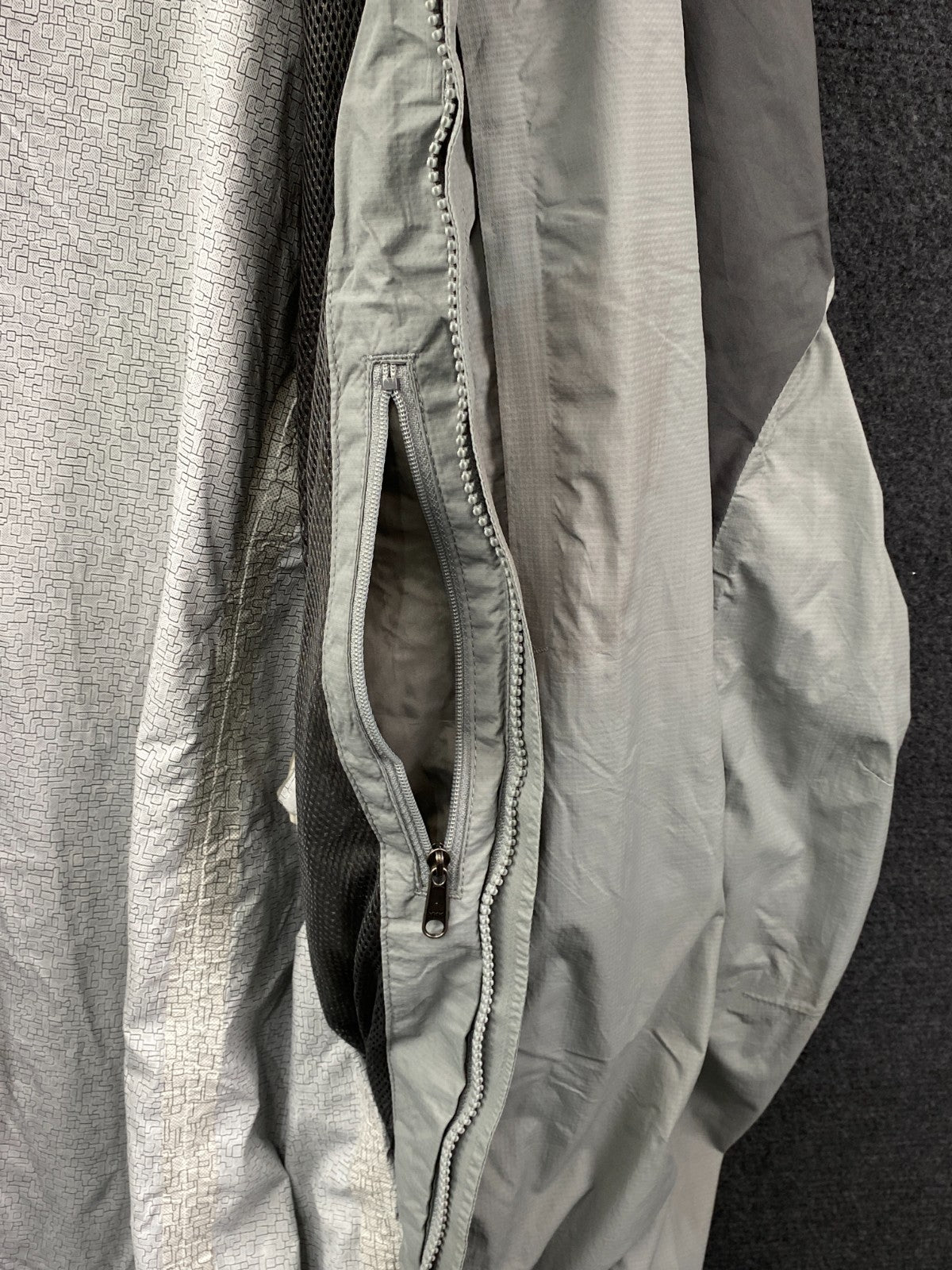 Product photograph [circular:9faac3daa12e4d2b]