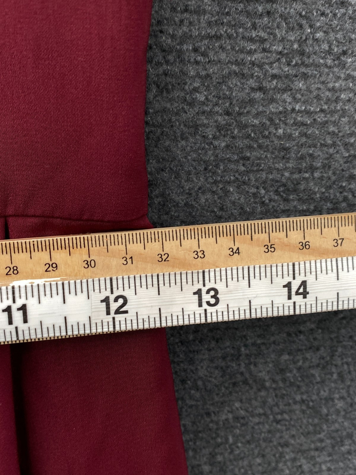 Product photograph [circular:b9583f33c2094bb9]