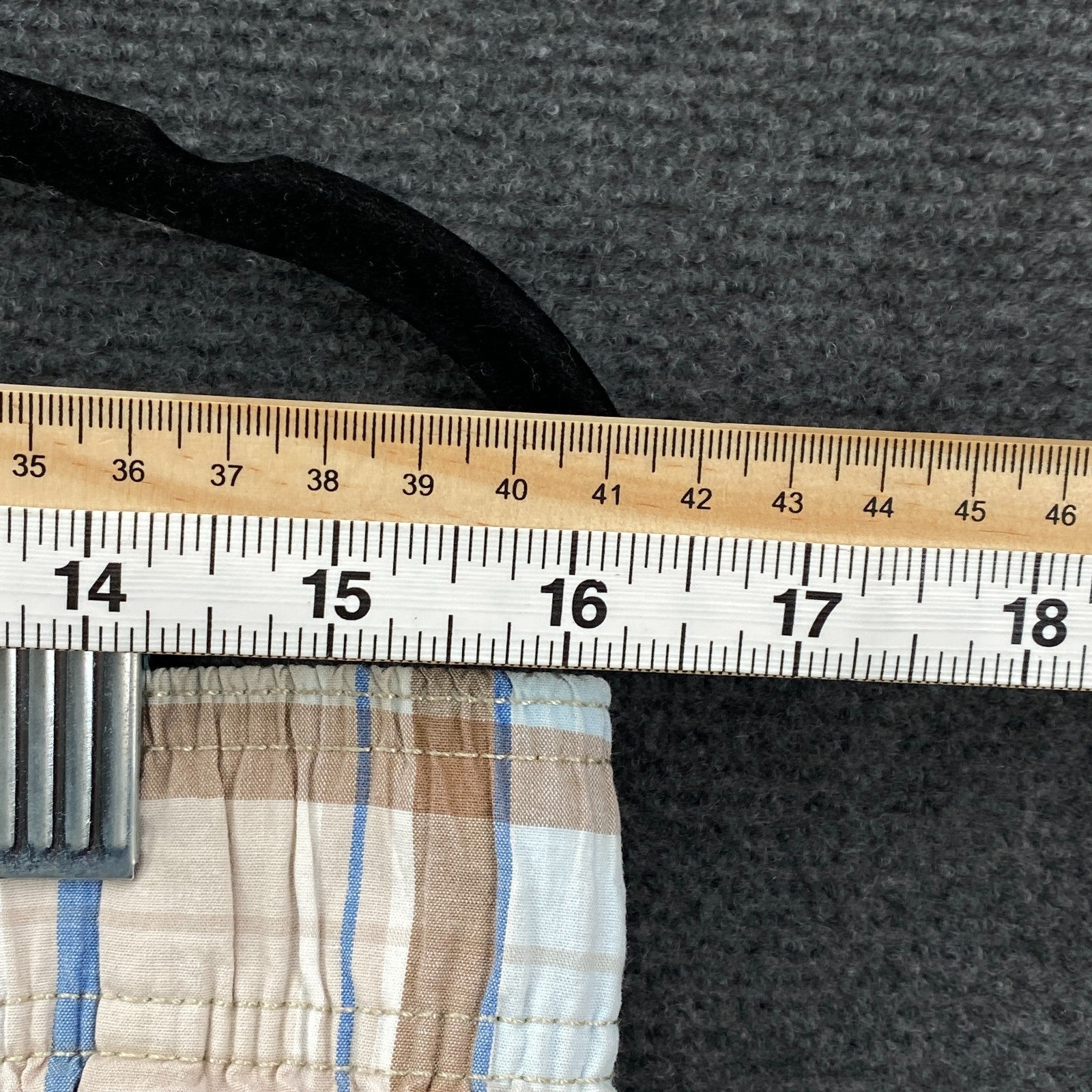 Product photograph [circular:80f606126780d00a]
