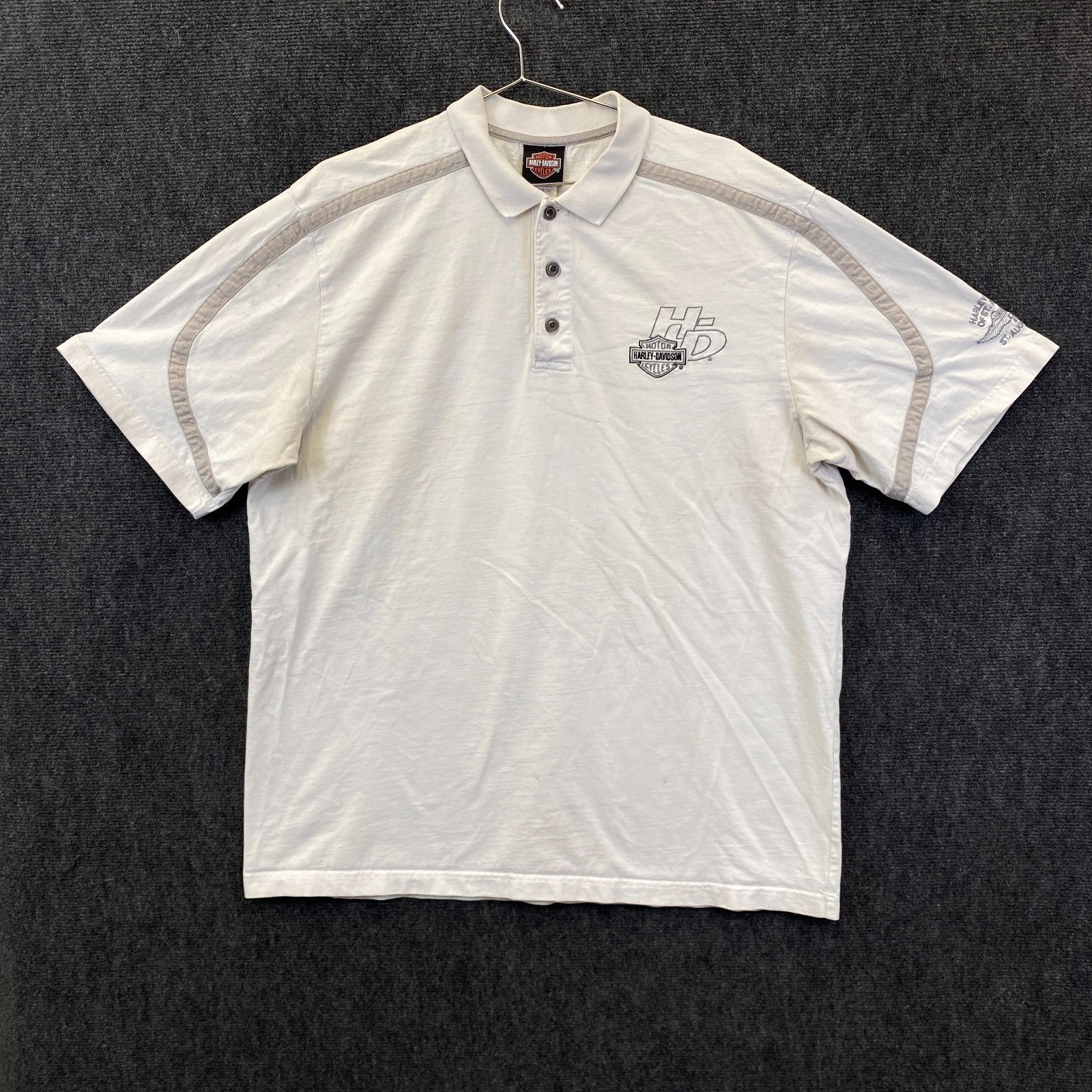 Product photograph [circular:815d496a79a31551]