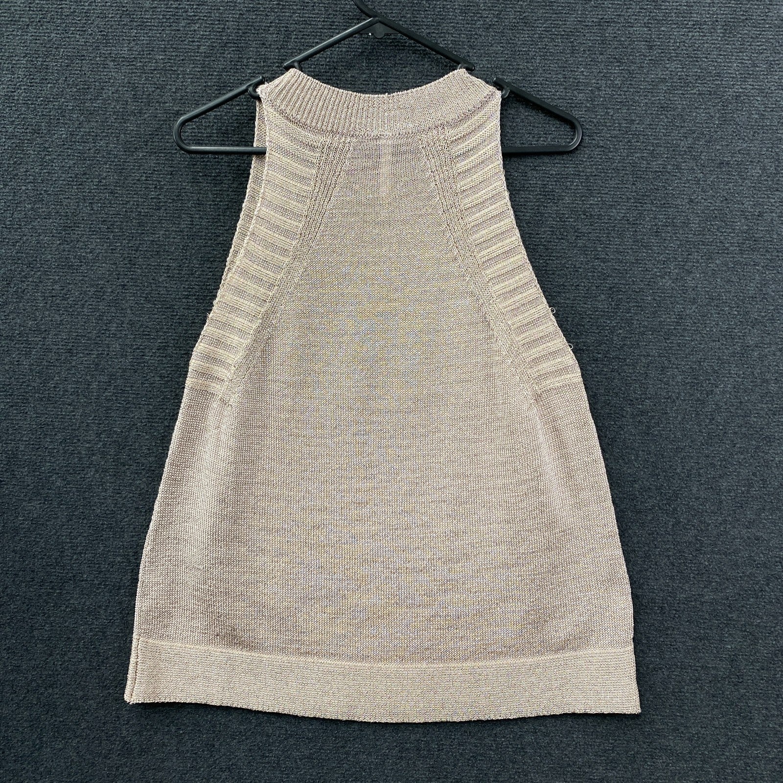 Product photograph [circular:ce613a42adff108f]