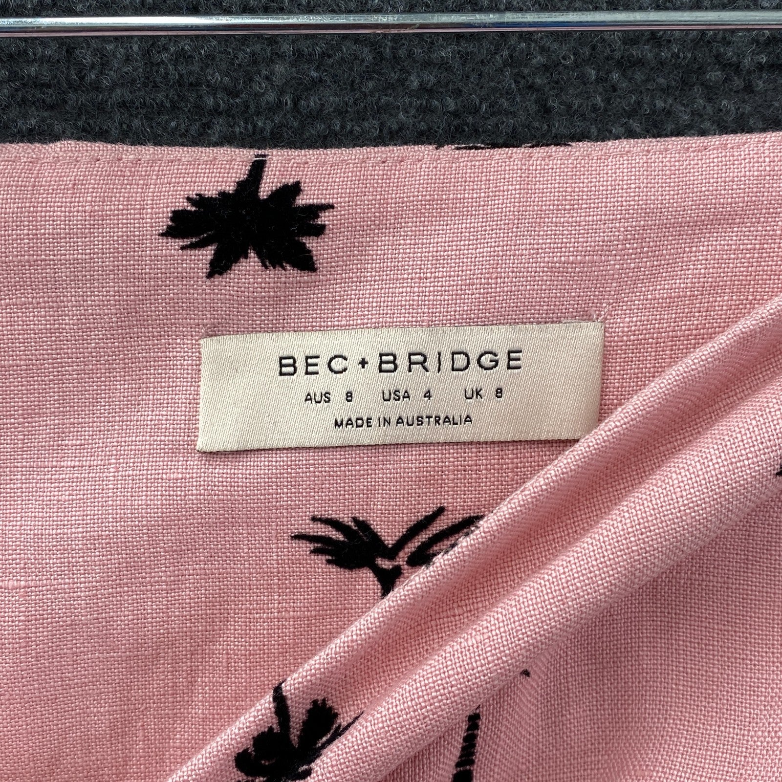 Product photograph [circular:2e1421c1c0033f77]