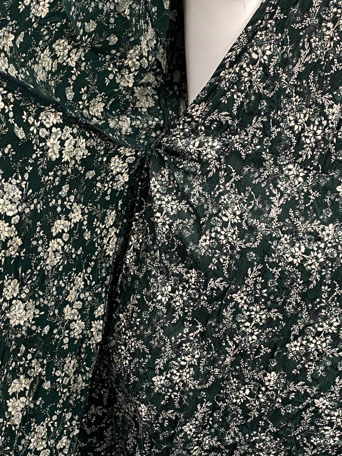 Product photograph [circular:bfed4111257310f1]
