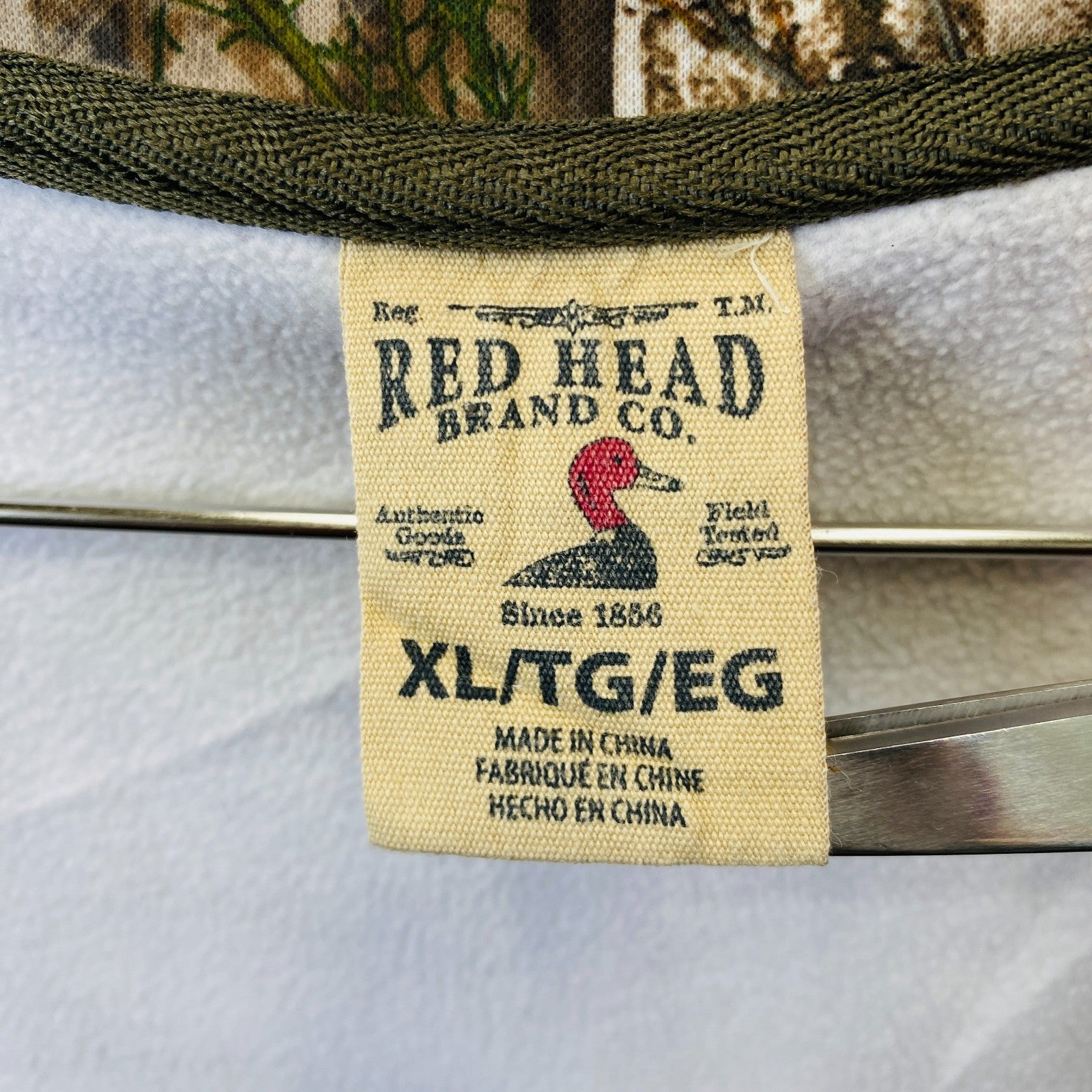 Product photograph [circular:8b562fa95431728a]