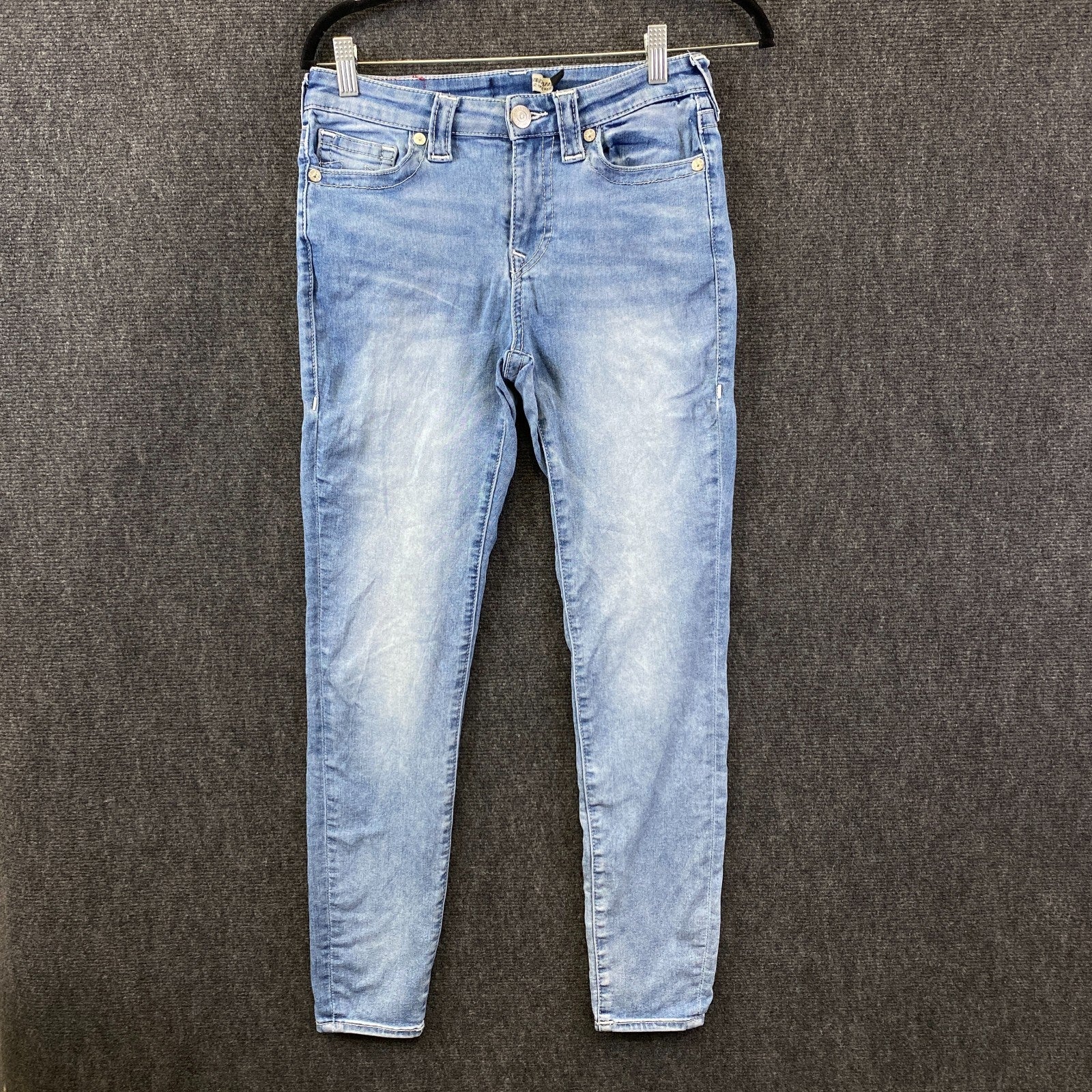 Product photograph [circular:6e302fd06cb8357d]