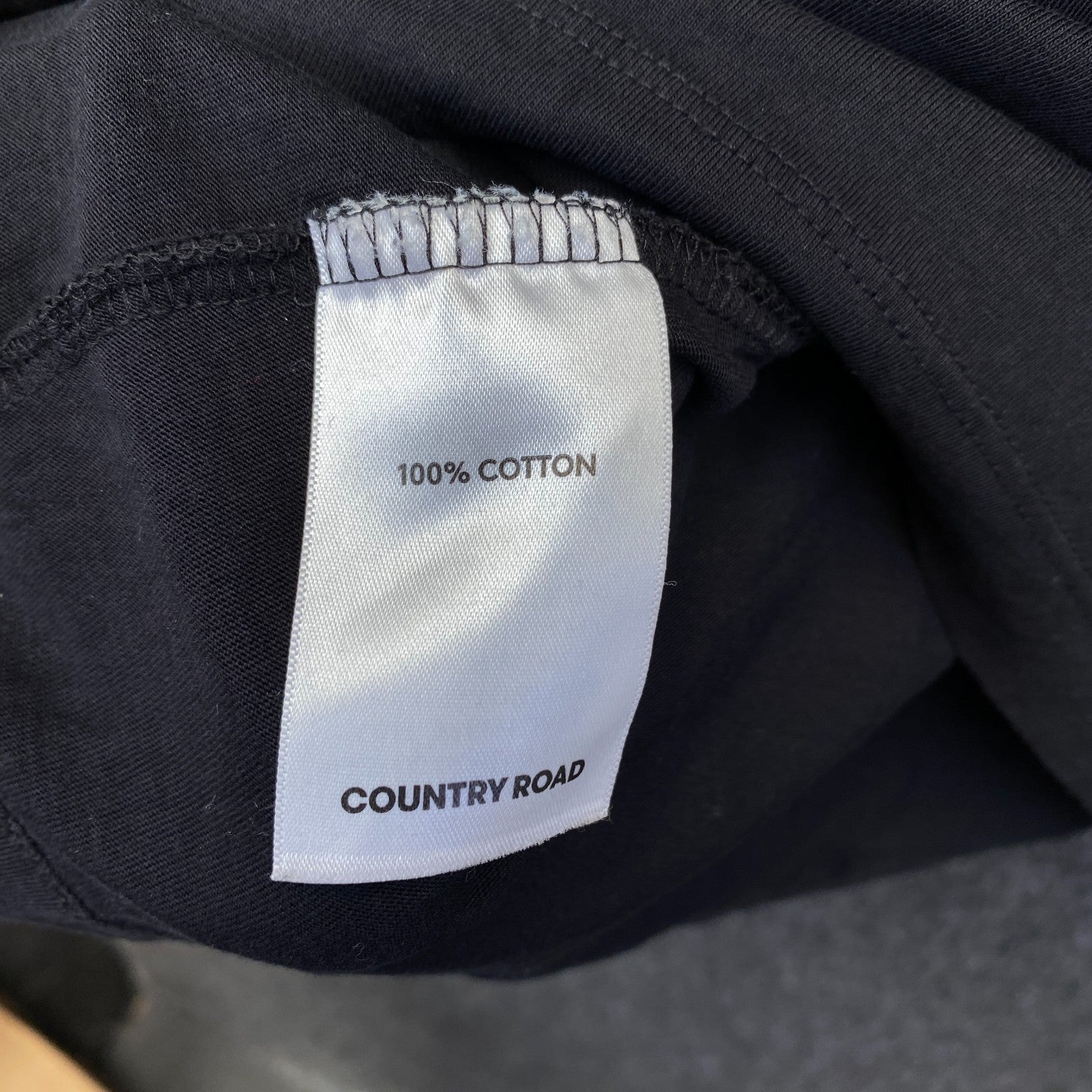 Product photograph [circular:64bedc7476459cff]