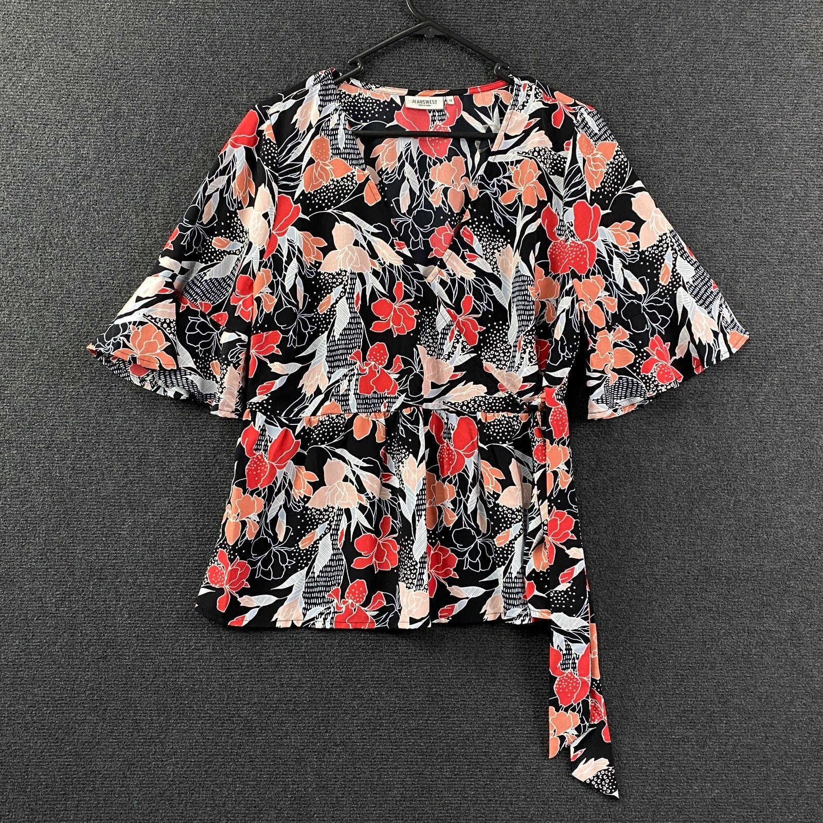 Product photograph [circular:c5b183d0602d5823]