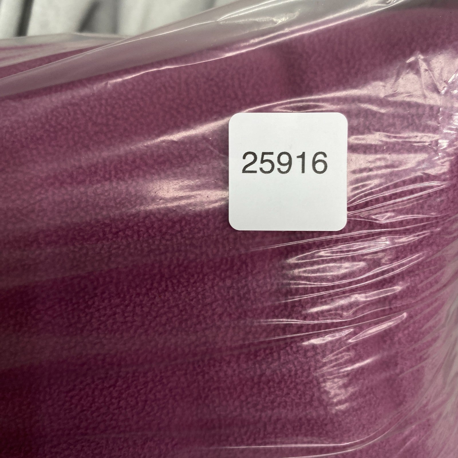 Product photograph [circular:1b9f5c3397ec1568]
